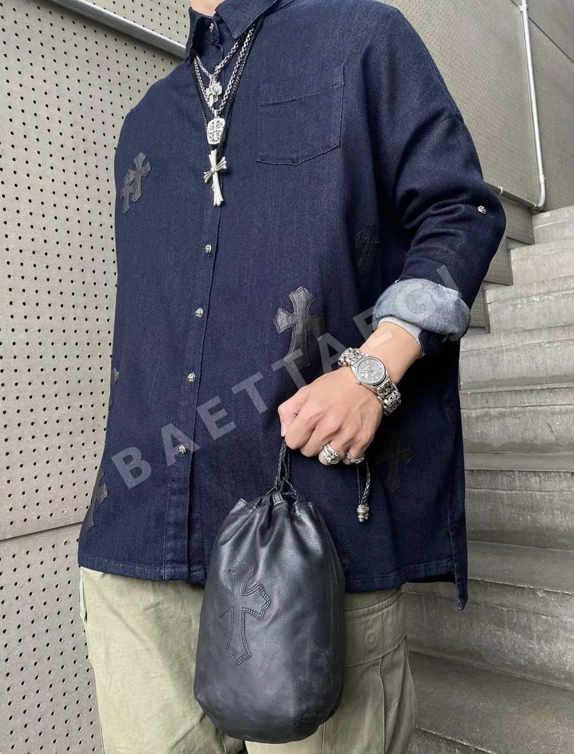 크롬하츠 크로스 무늬 버킷백 상세 이미지 12