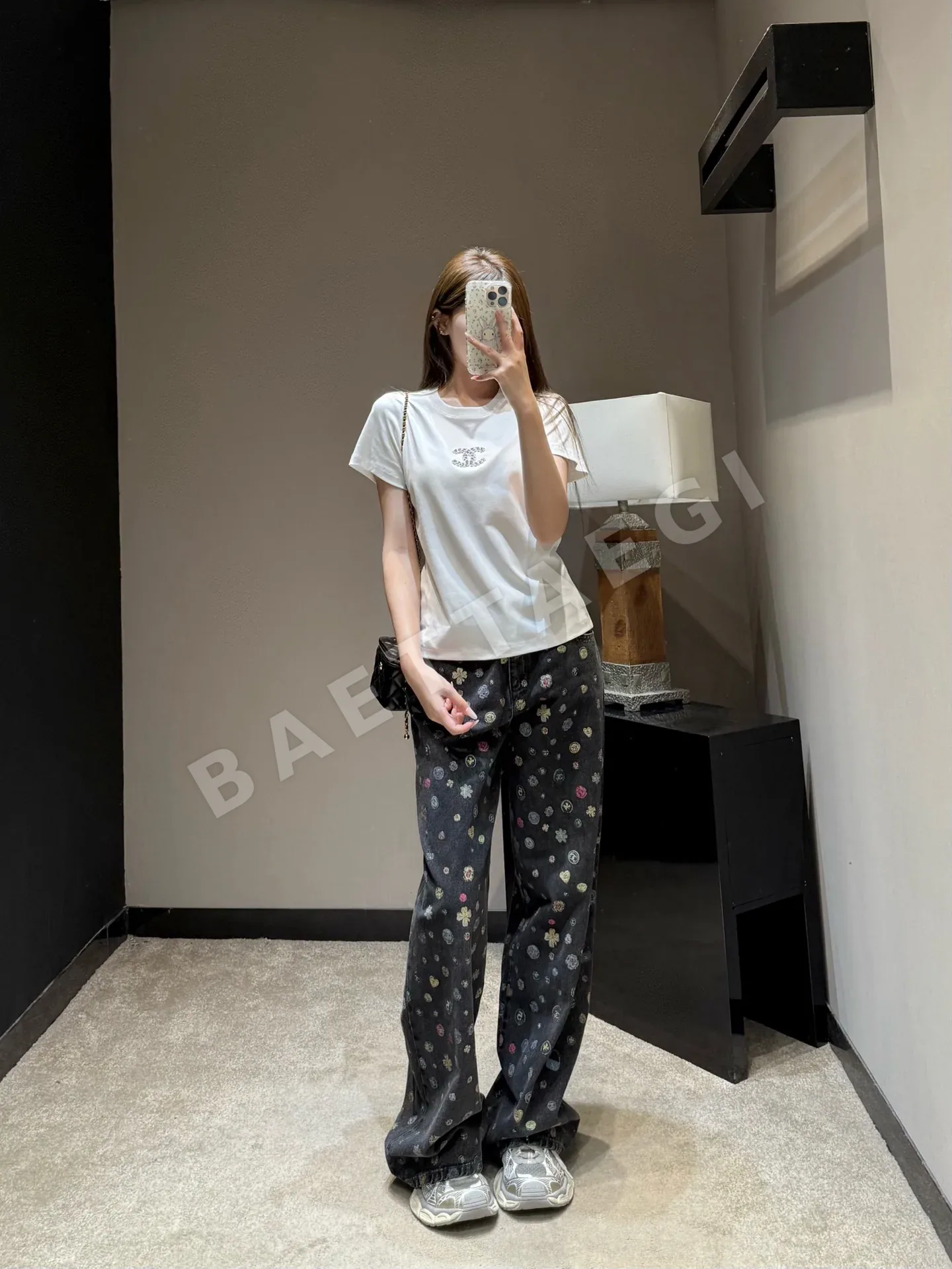 샤넬 더블 C 비즈 크루넥 반팔 티셔츠 상세 이미지 4