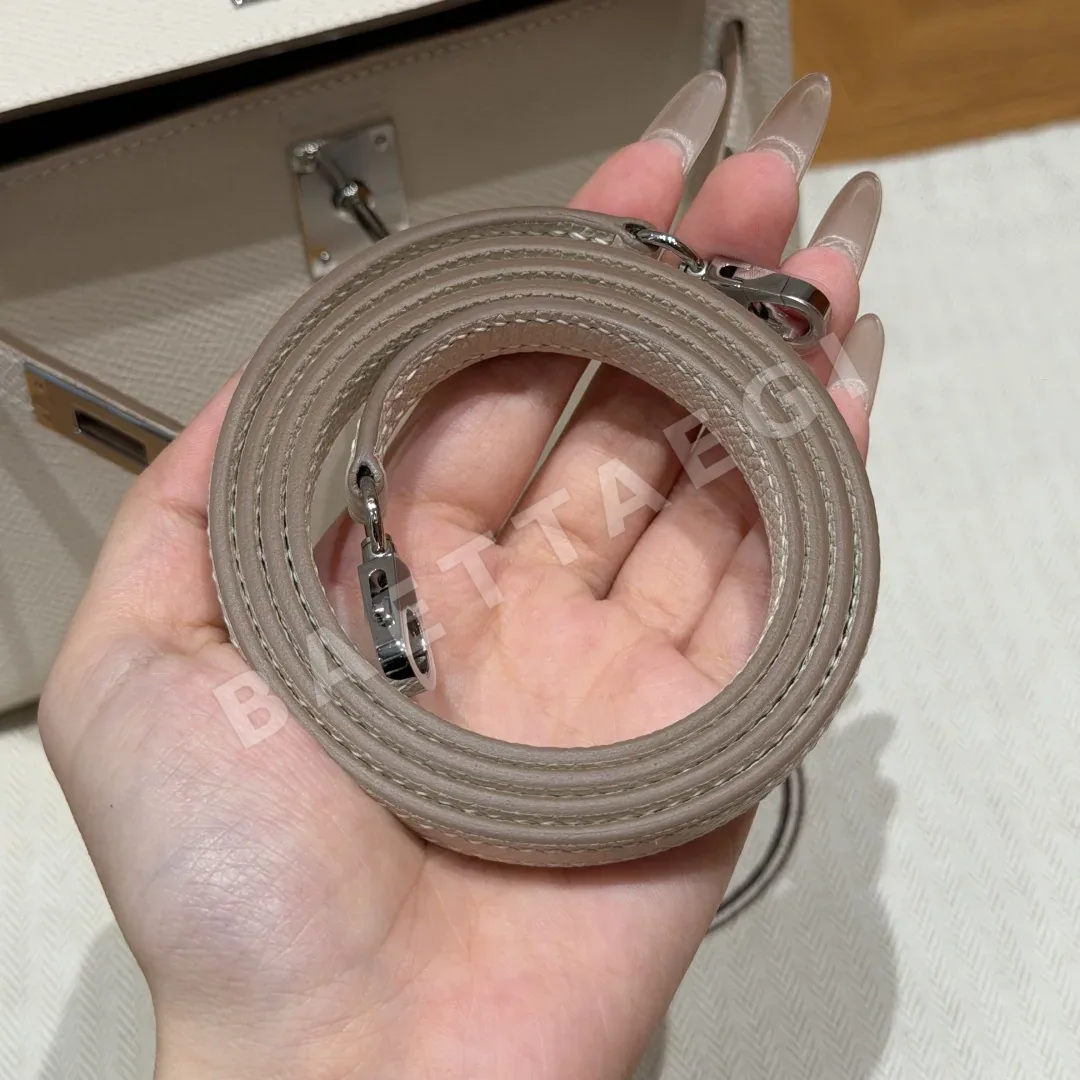 에르메스 미니 켈리 2 가방 상세 이미지 5