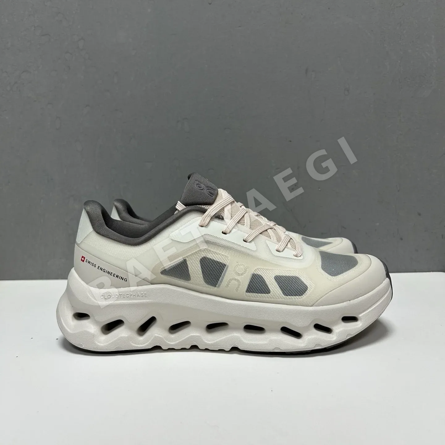 ON 신발 157689 Sneakers