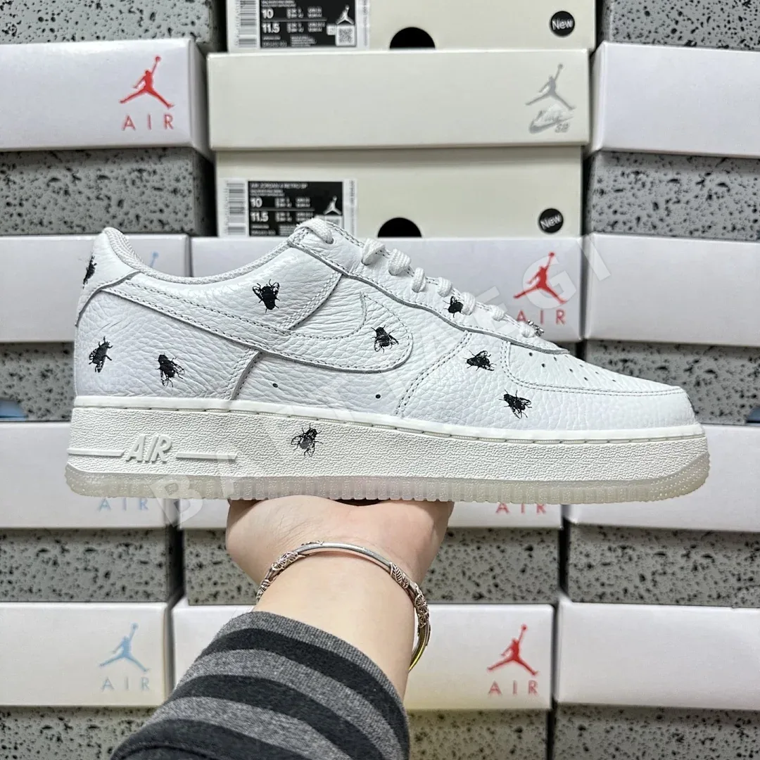 나이키 [GX] 에어 포스 1 로우 레트로 IM3481-100 201341 Nike Air Force 1 Low Retro Houseflies 상세 이미지 10