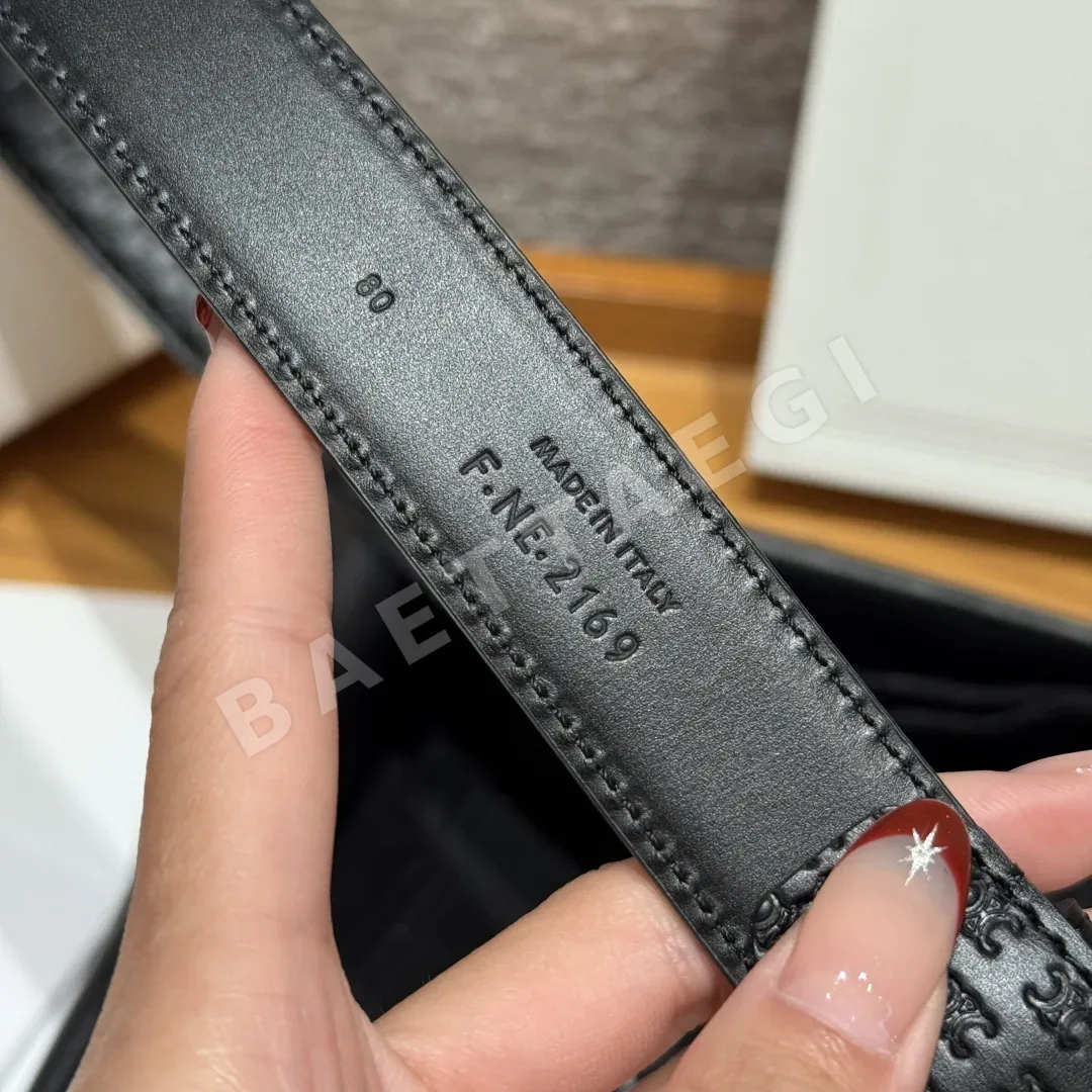 셀린느 트리옹프 25mm 가죽 벨트 상세 이미지 8