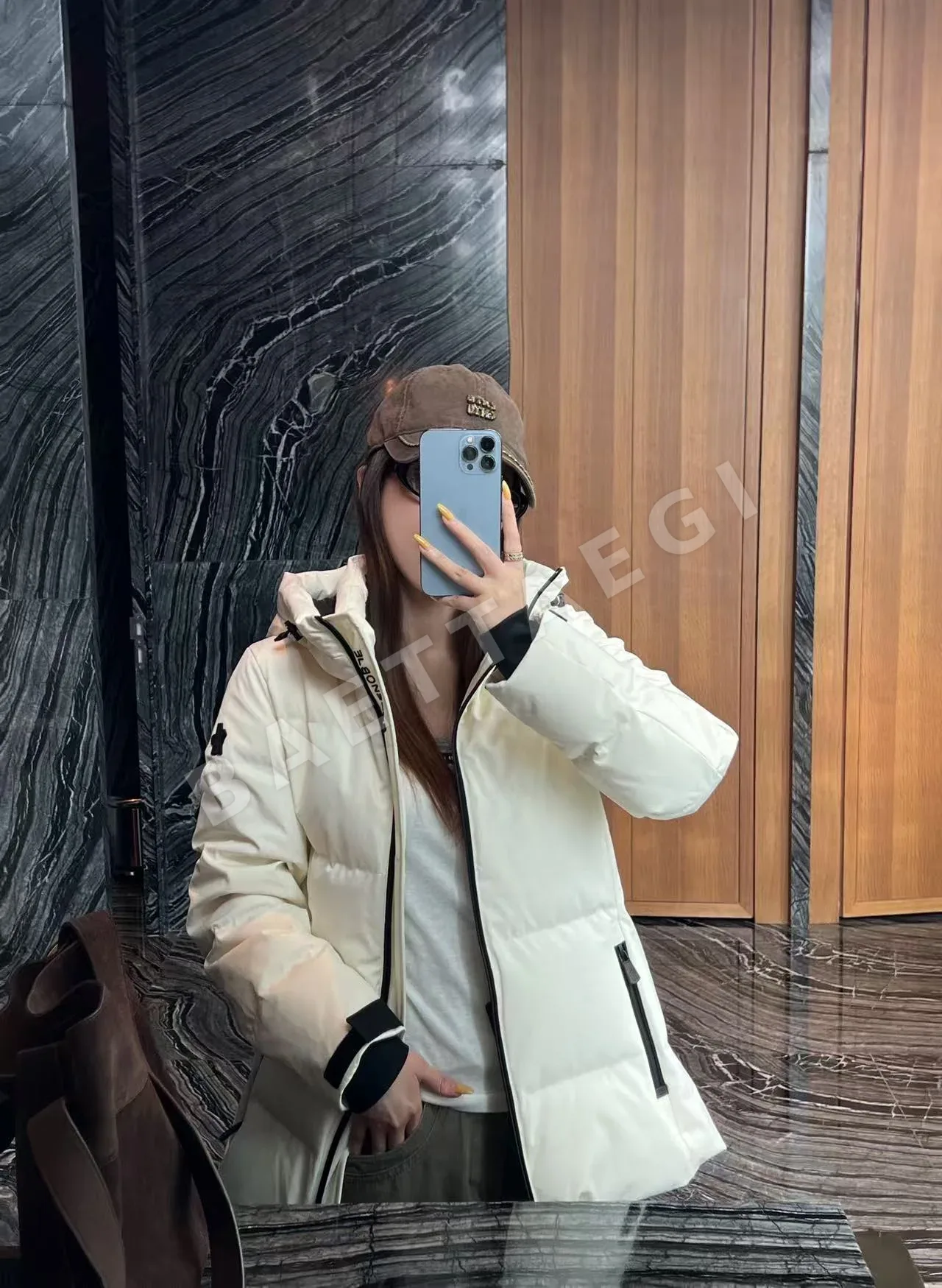몽클레르 그레노블 톨리마 후드 인슐레이티드 스키 재킷 166803