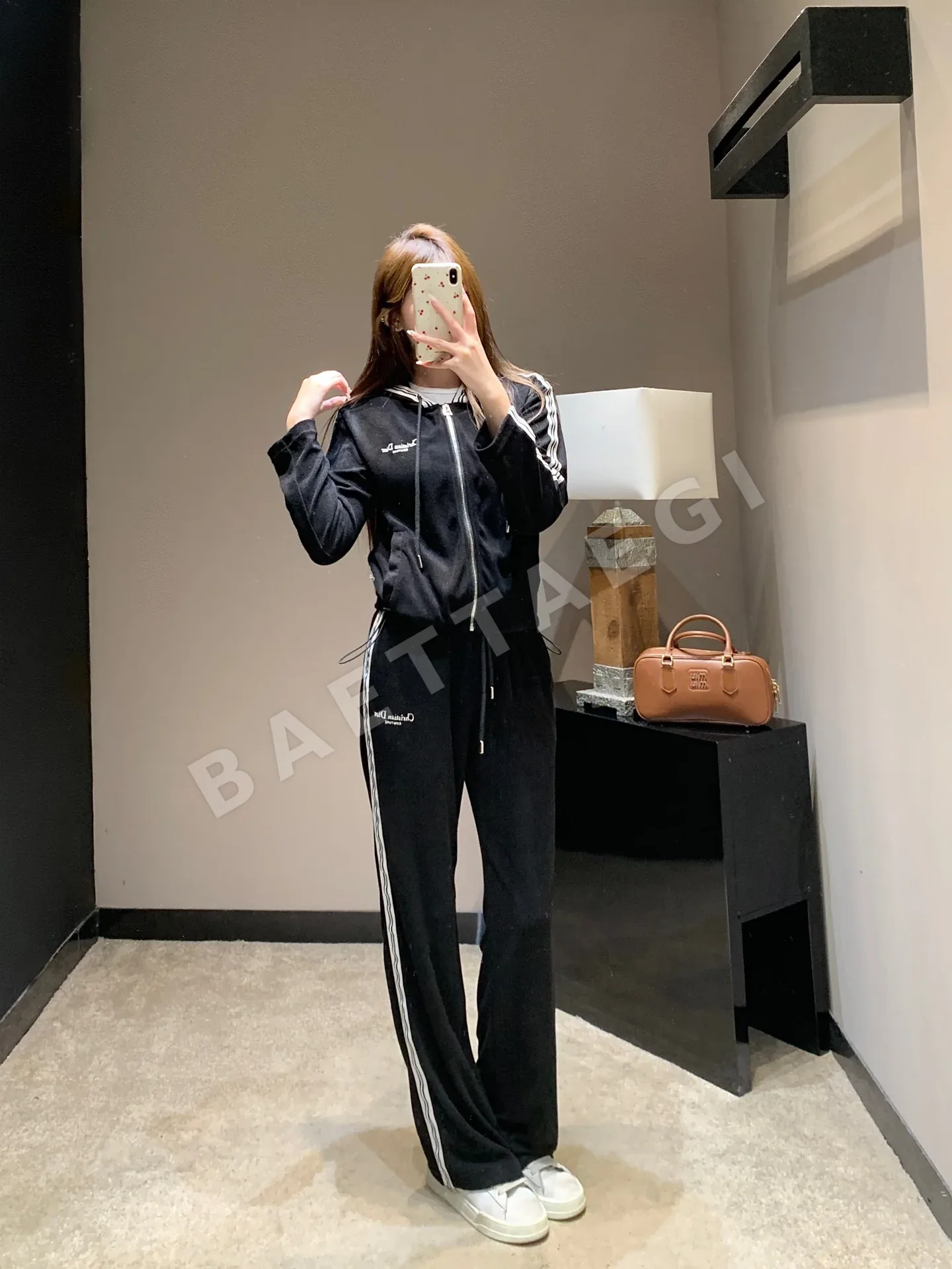 디올 레터 자수 후드 재킷 팬츠 세트 상세 이미지 4