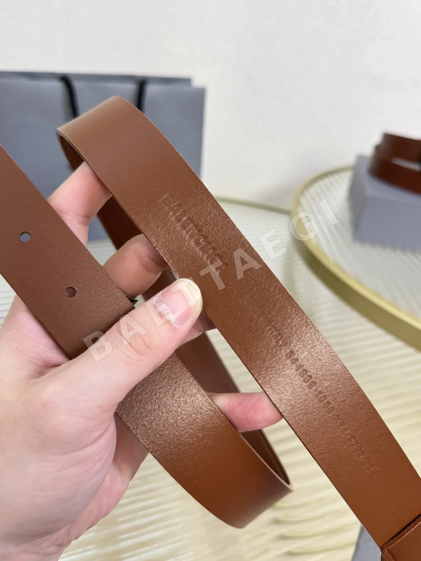 발렌시아가 카프스킨 가죽 벨트 상세 이미지 7