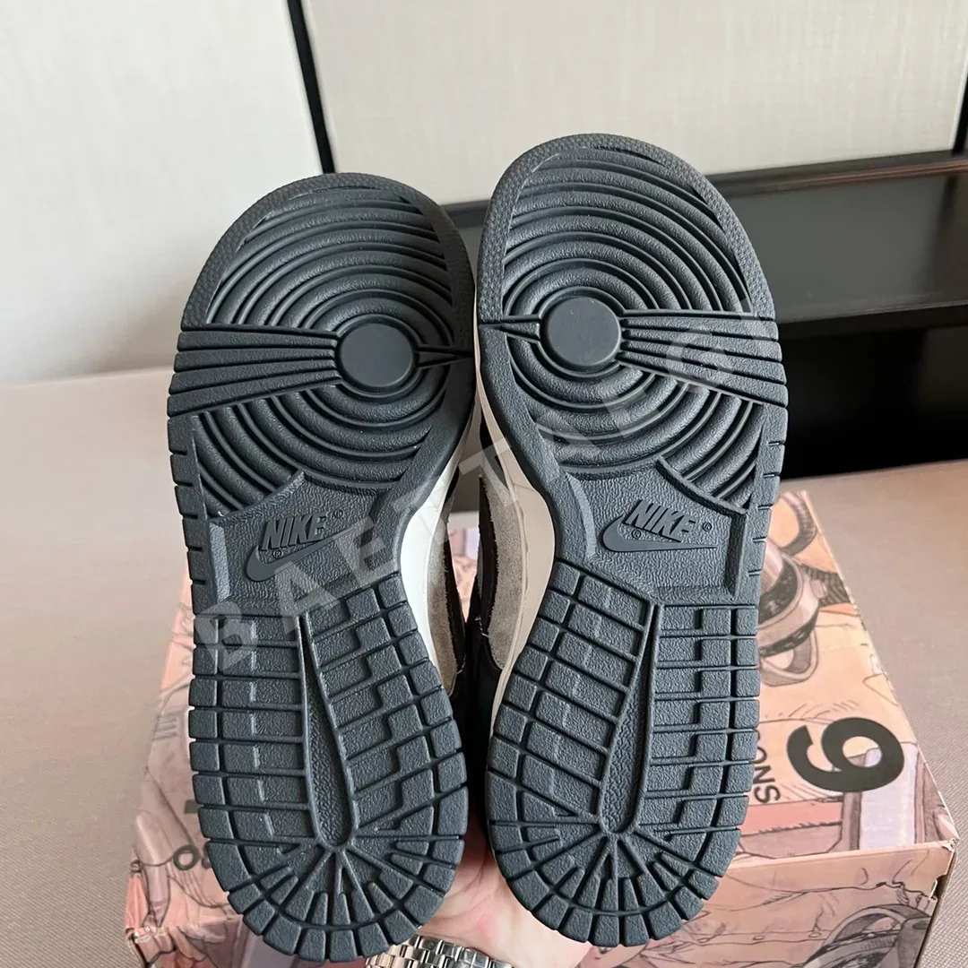 나이키덩크 SB 덩크 로우 신발 상세 이미지 9