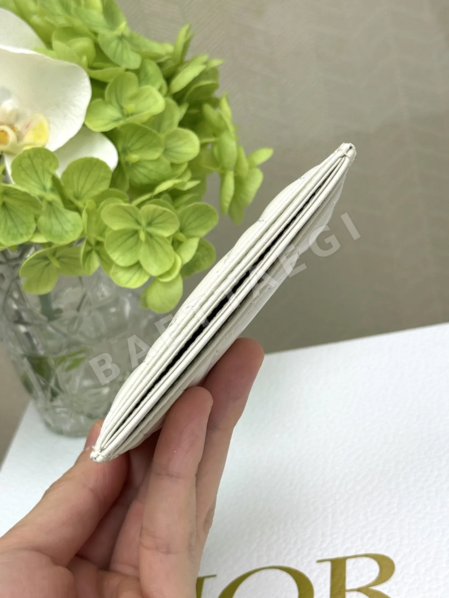 디올 카나쥬 CD 로고 지갑 상세 이미지 7