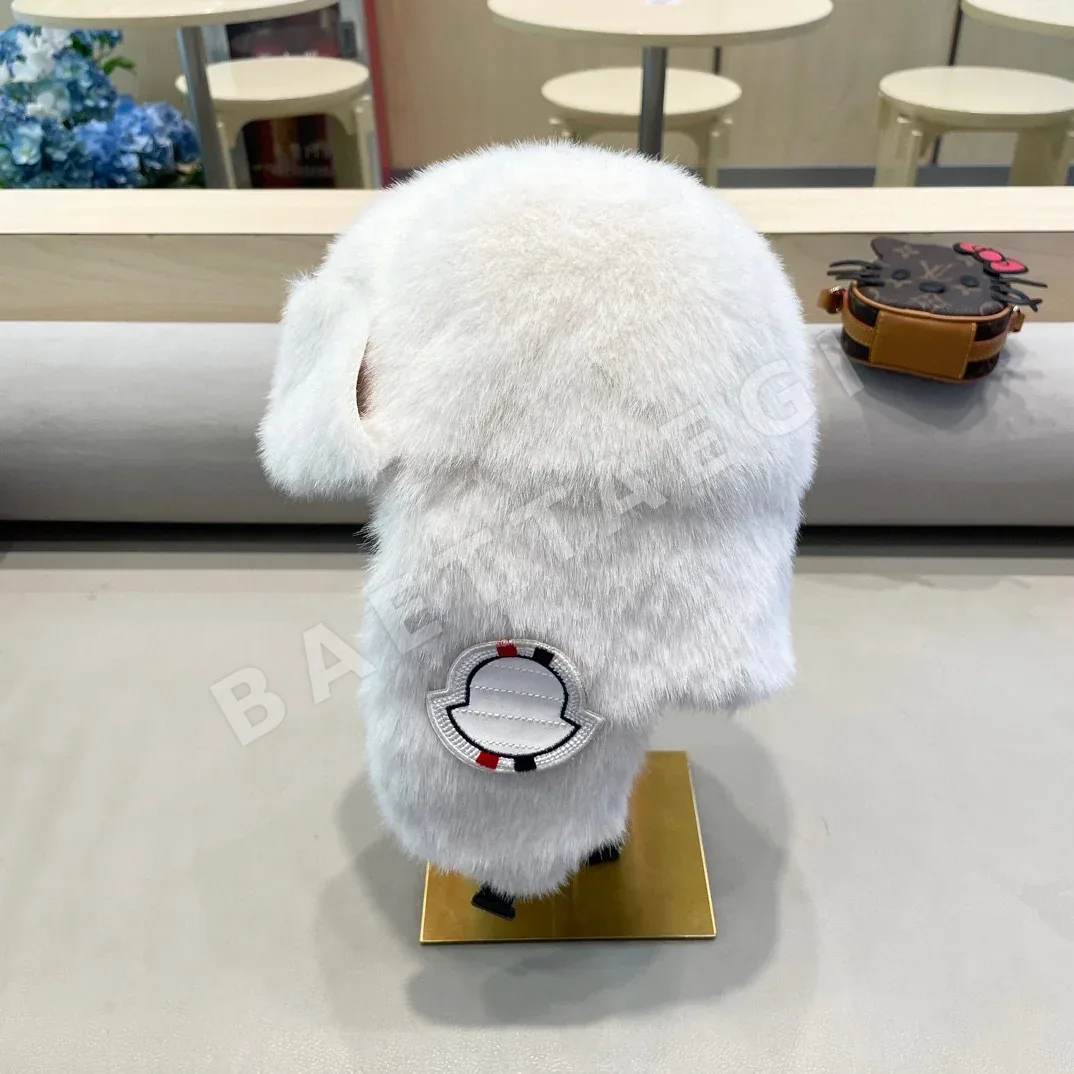 몽클레르 플러시 귀마개 모자 상세 이미지 9
