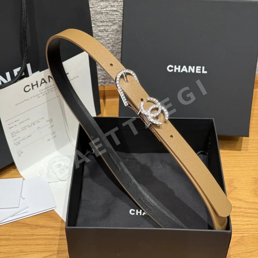 샤넬 더블 C 크리스탈 버클 소가죽 벨트 상세 이미지 5