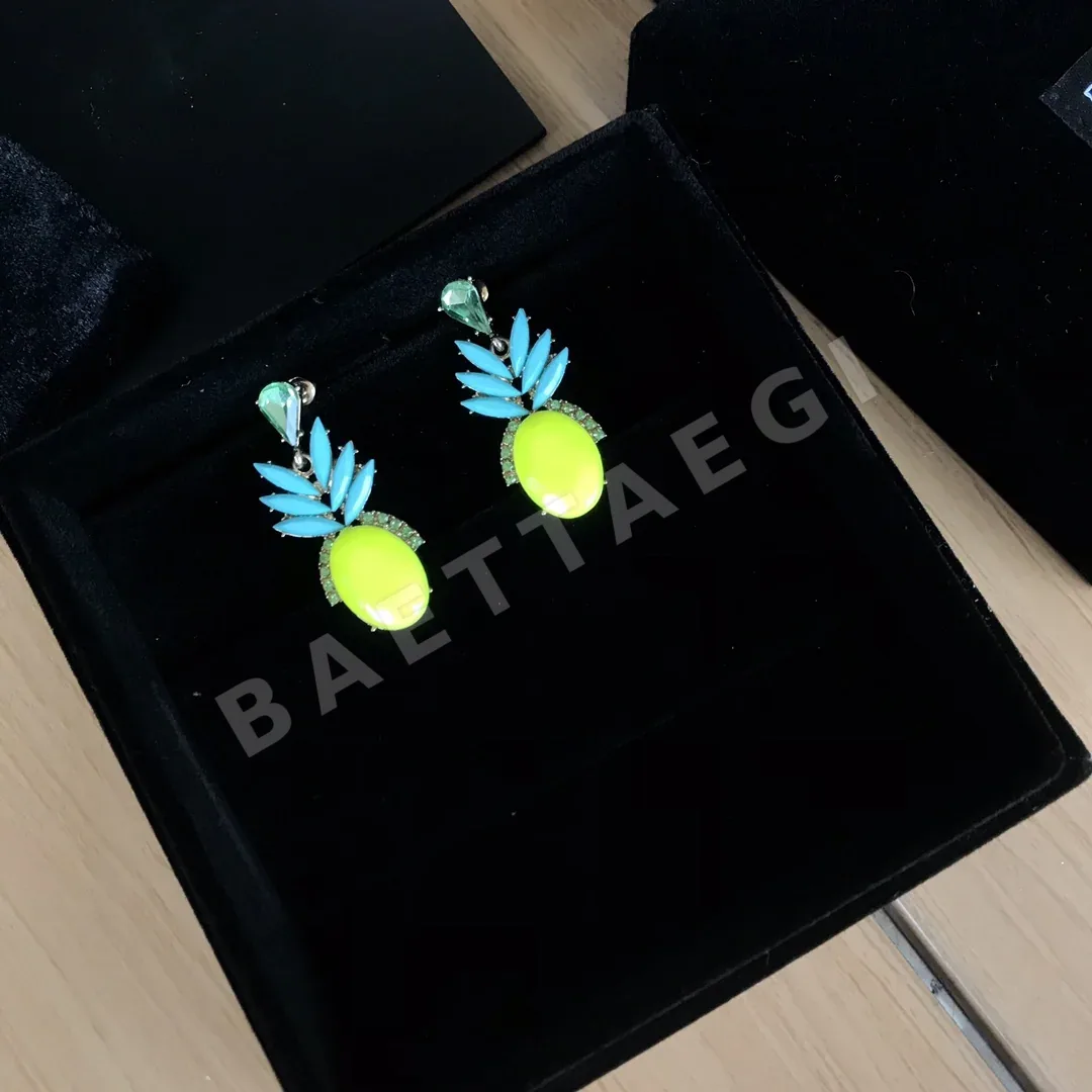 돌체앤가바나 바로크 파인애플 황동 귀걸이 상세 이미지 3