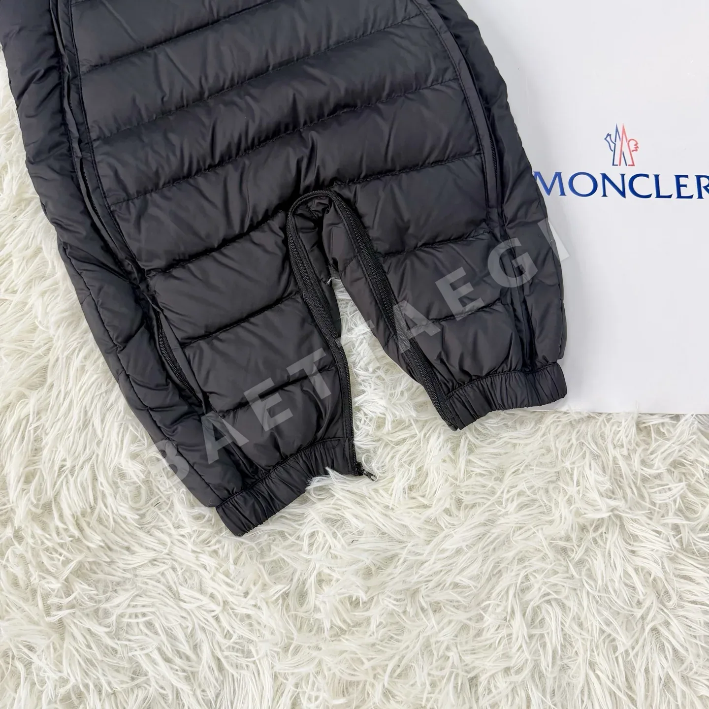 몽클레르 후드 베이비 다운 바디수트 상세 이미지 7