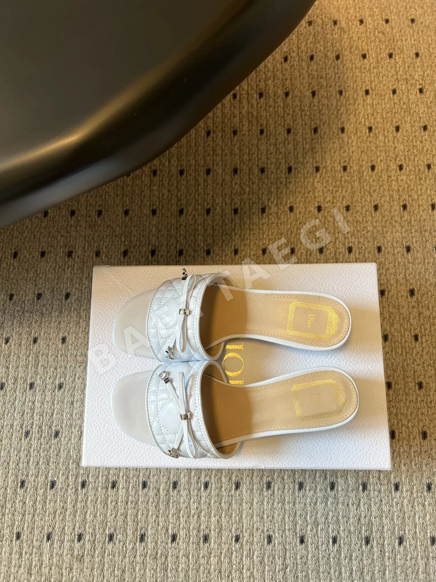 디올 뉴 카나쥬 무늬 리본 로우힐 슬링백 상세 이미지 6