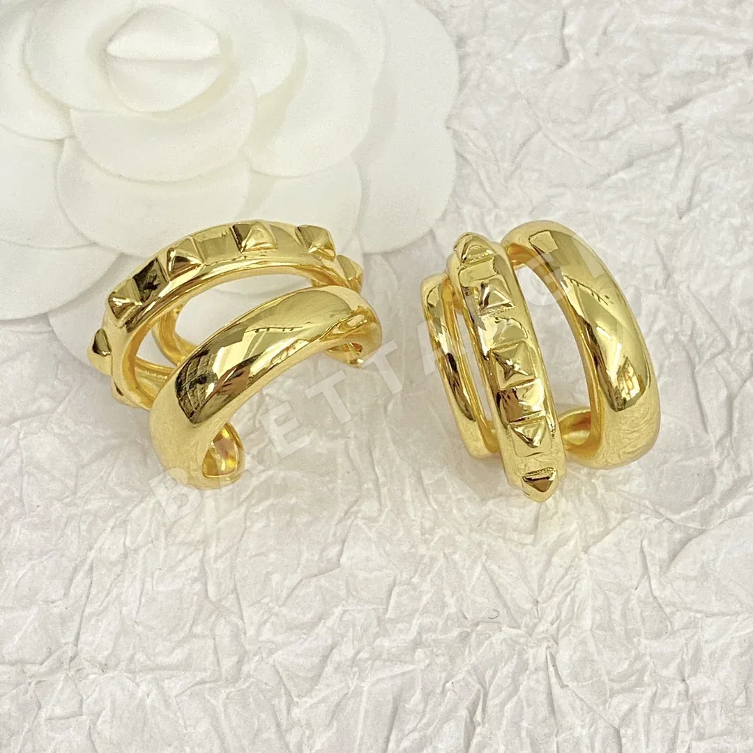 발렌티노 멀티 서클 골드 귀걸이 63595