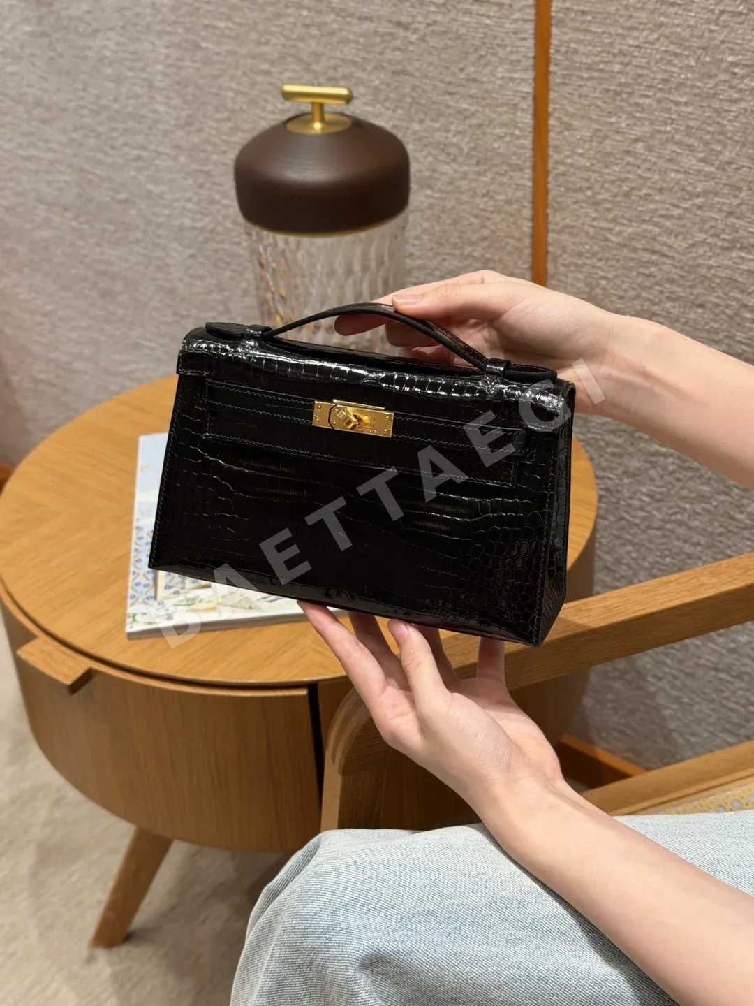 에르메스 켈리 블랙 악어가죽 지갑 192100