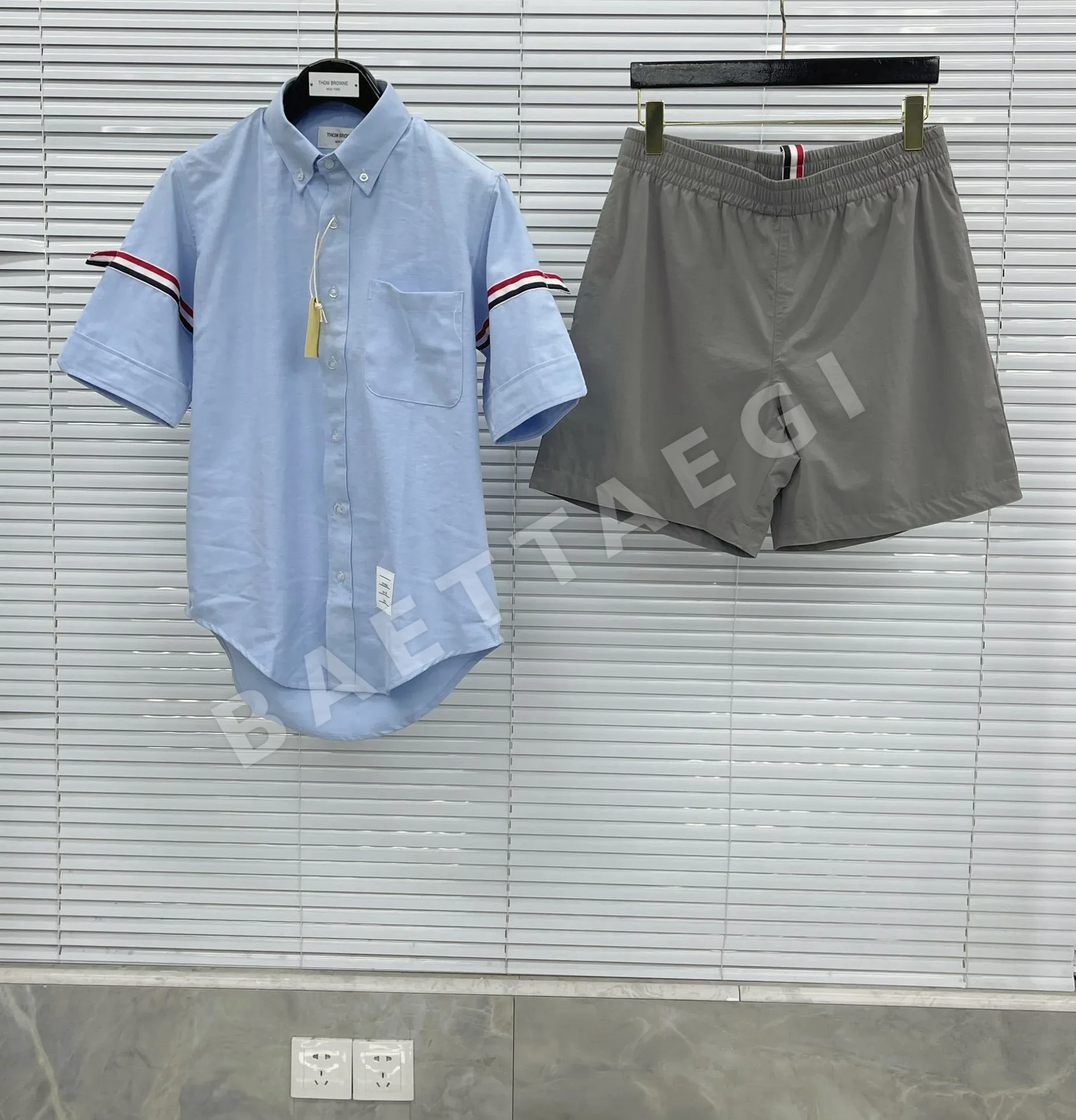 톰브라운 남성 웨빙 더블 슬리브 반팔 셔츠 159535