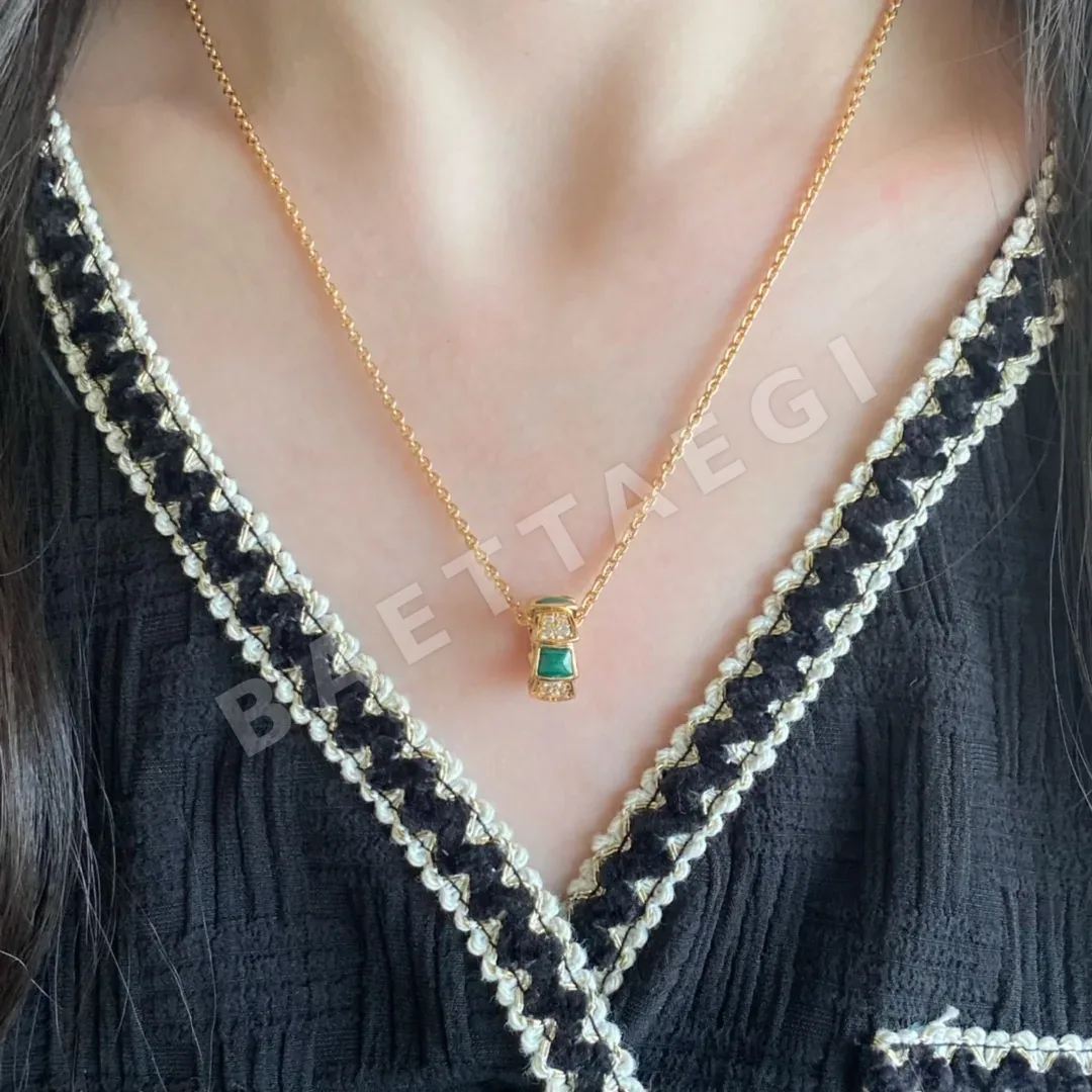 불가리 목걸이 64867 Bvlgari Necklace