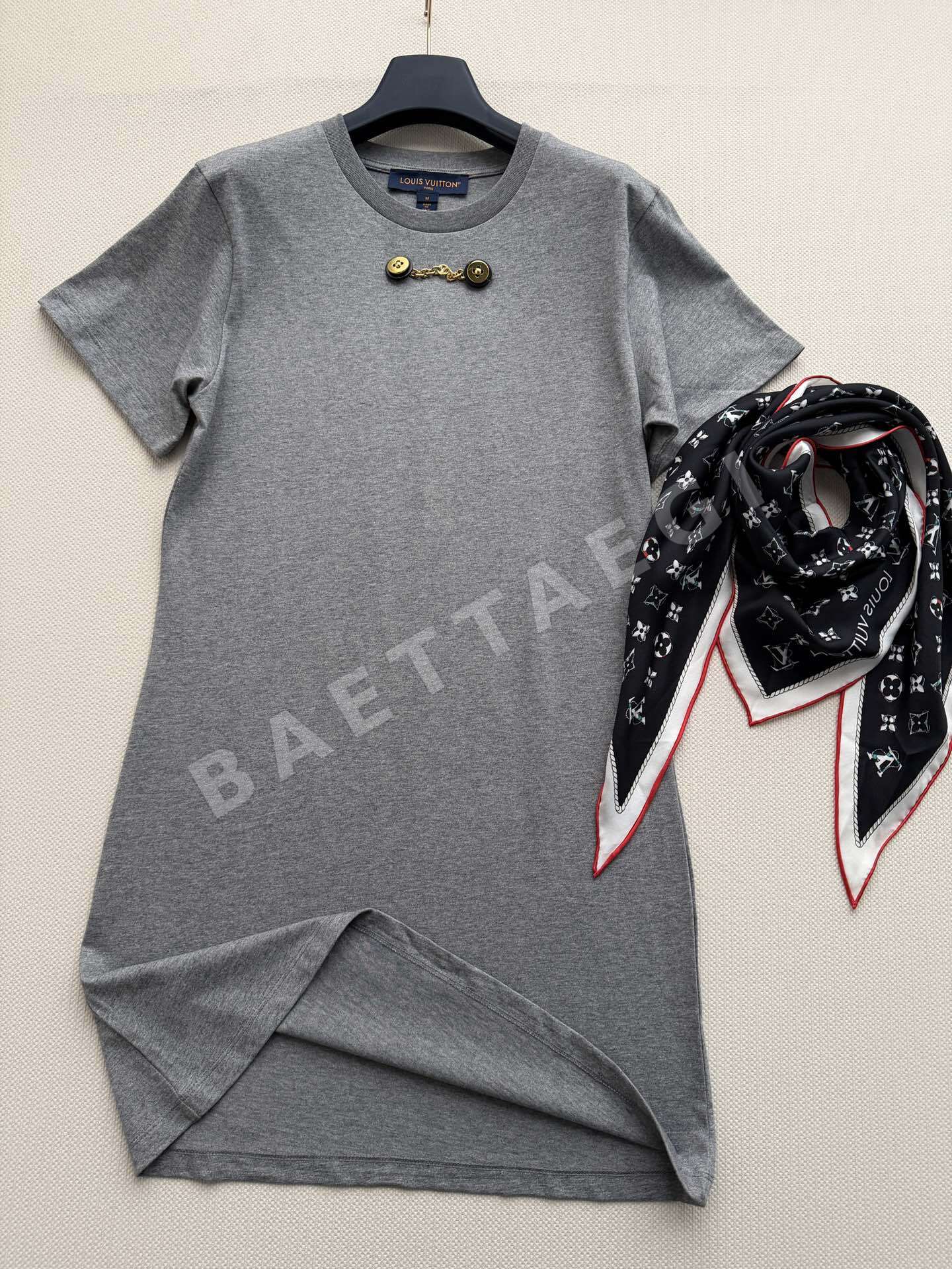 루이비통 그레이 코튼 반소매 원피스 상세 이미지 4