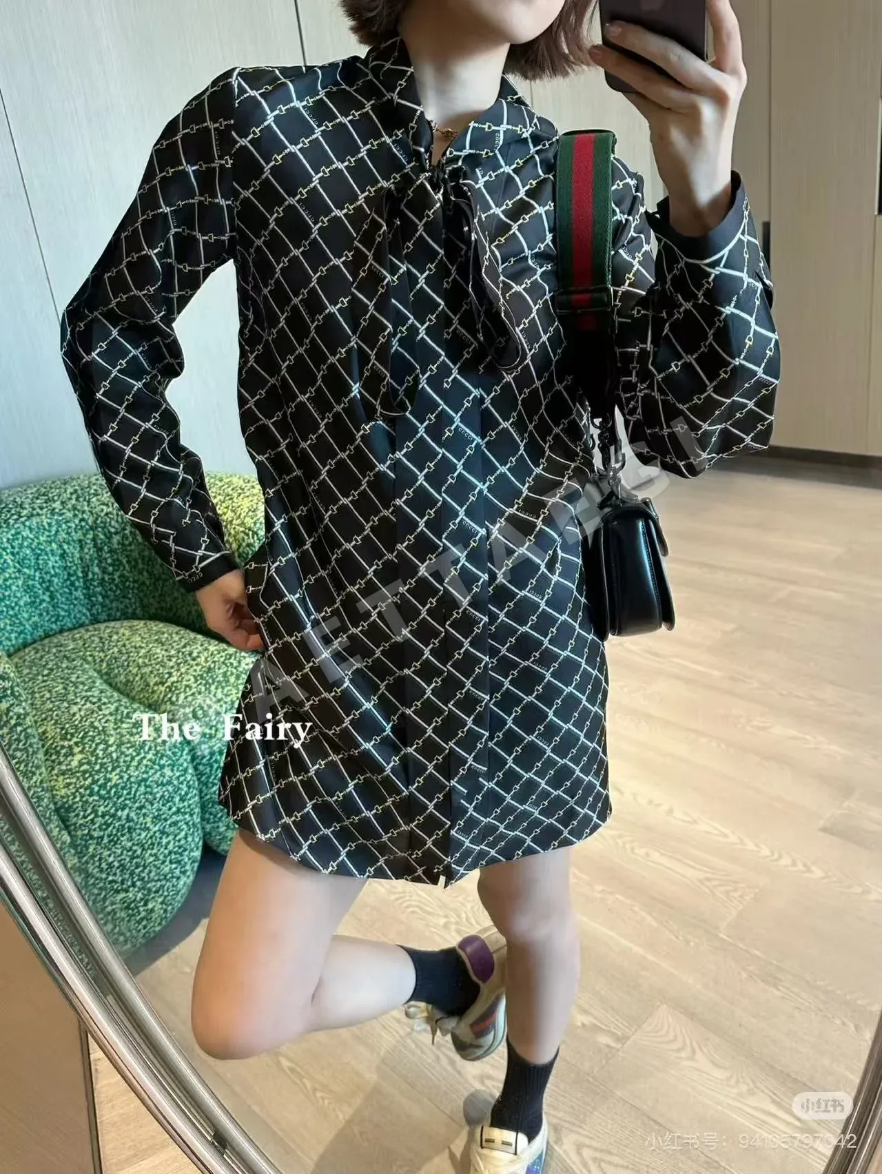 구찌 보타이 디테일 실크 셔츠 원피스 상세 이미지 5
