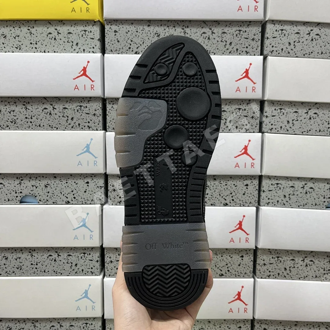 오프화이트 아웃 오브 오피스 OOO 로우 탑스 202413 Off White Out Of Office OOO Low Tops Black 상세 이미지 5