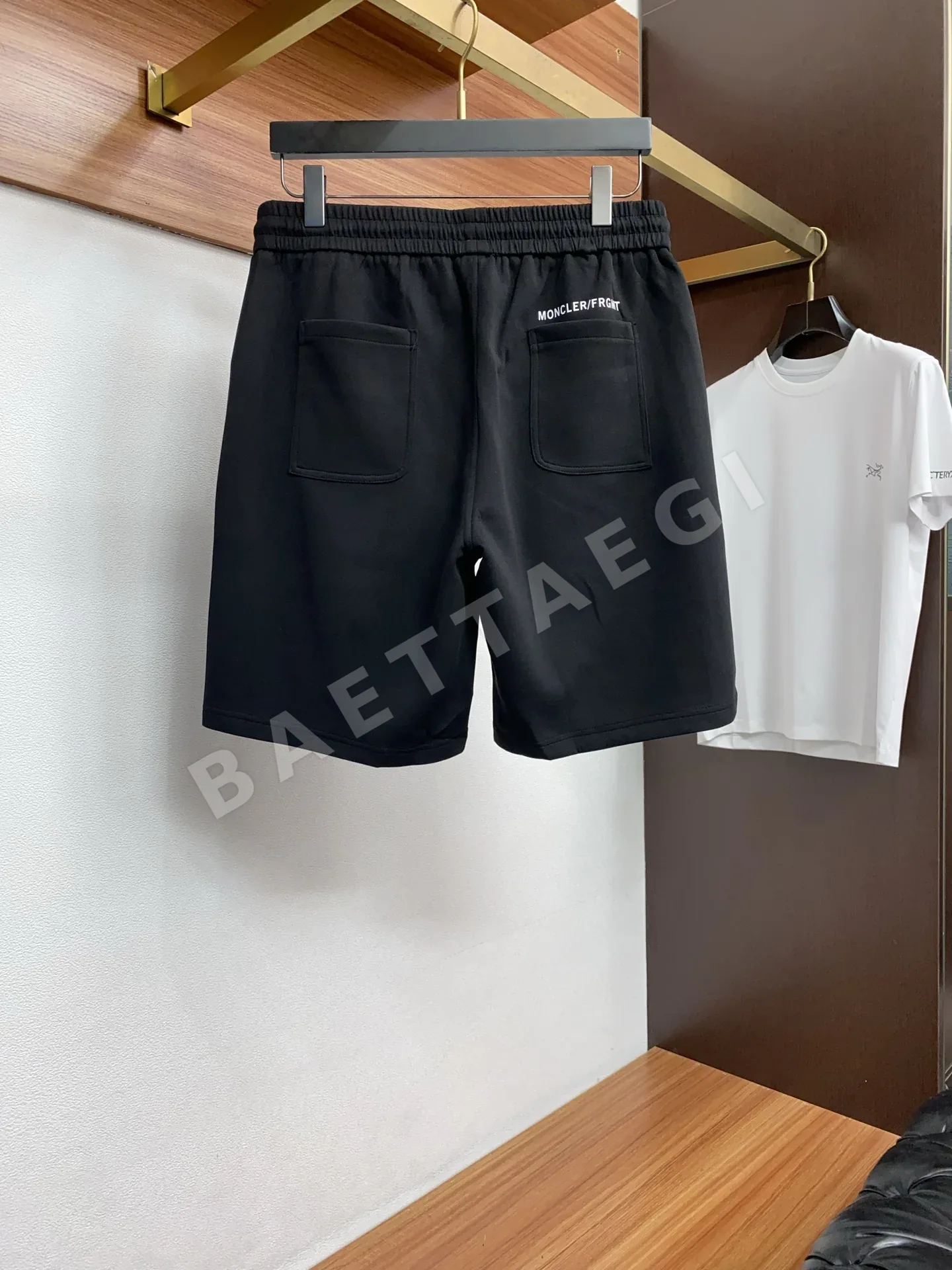 몽클레르 남성 반바지 상세 이미지 9
