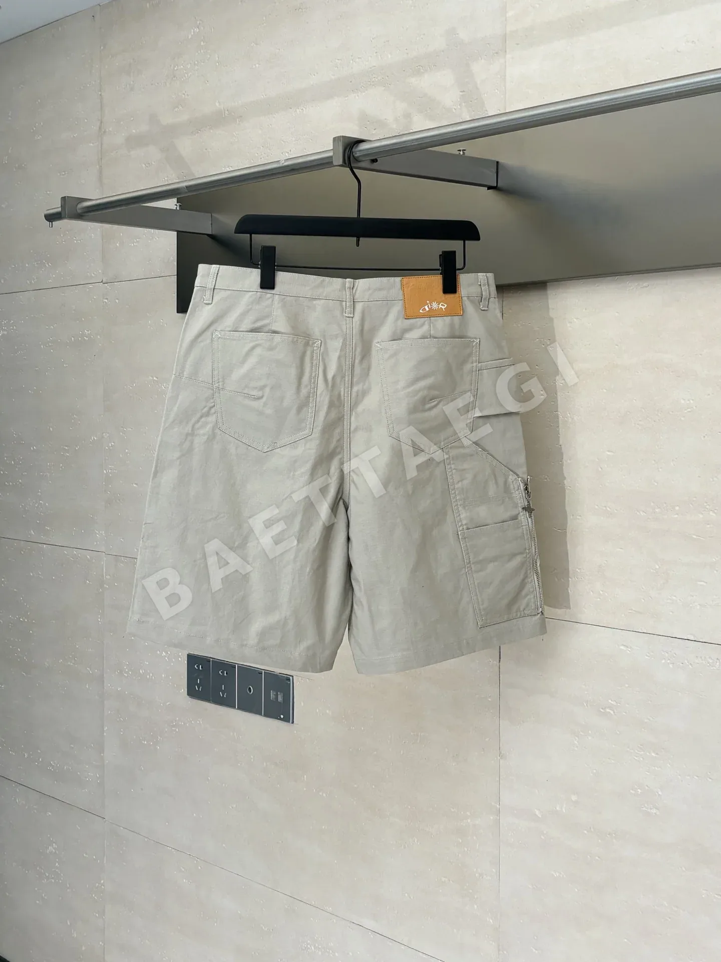 디올 남여공용 반바지 68857 Dior Shorts 상세 이미지 2