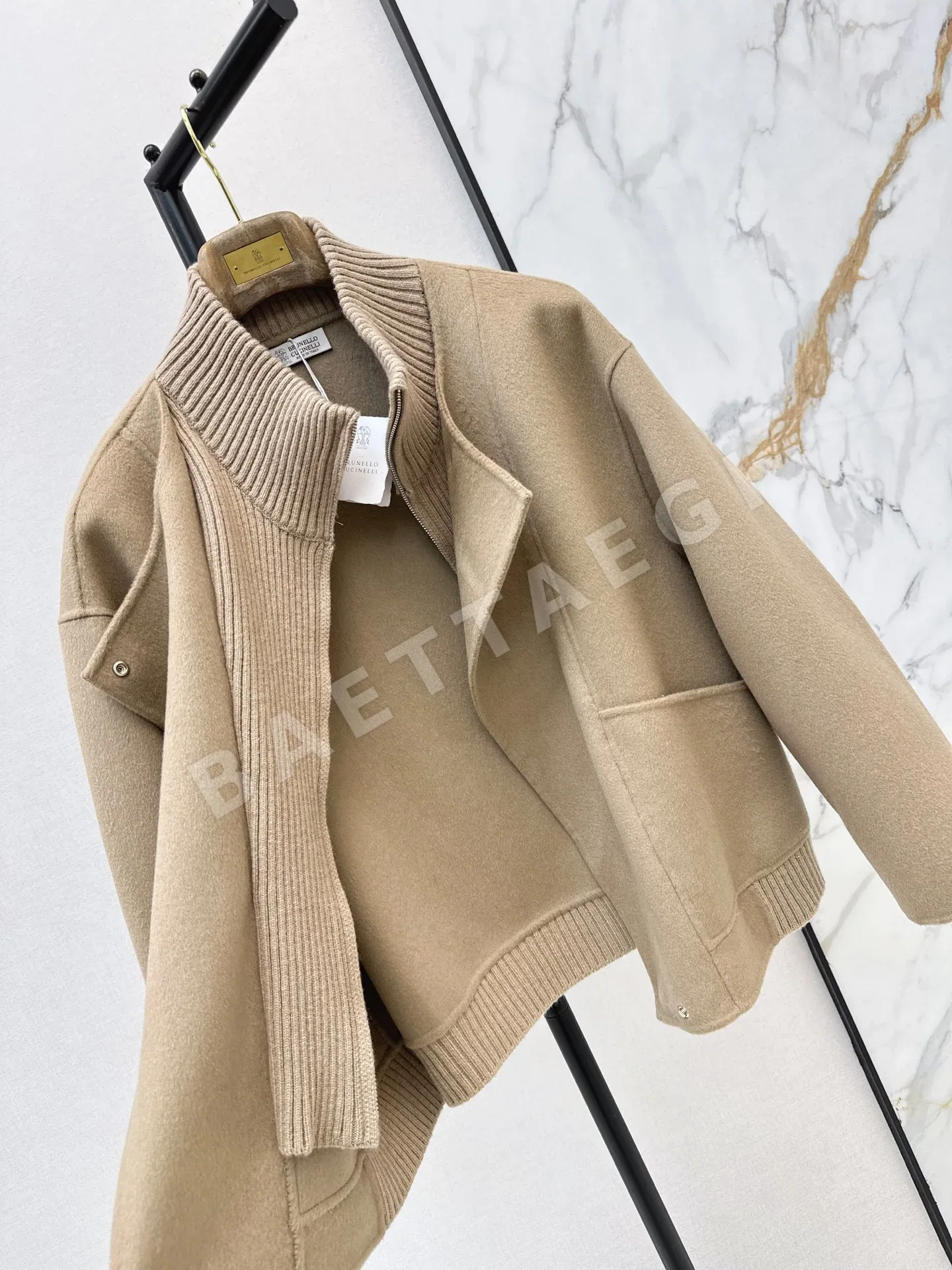 브루넬로쿠치넬리 리브 스탠드 카라 울 코트 자켓 상세 이미지 8