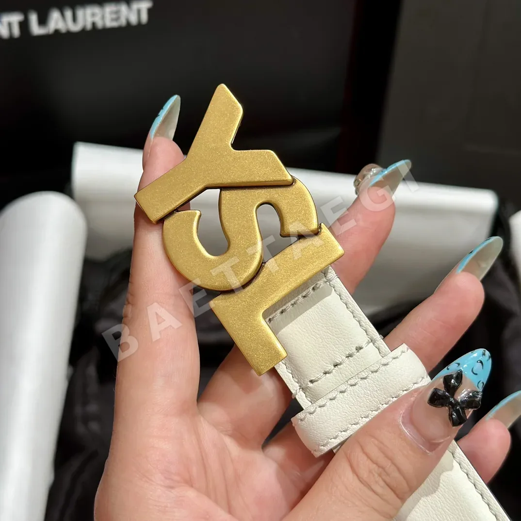 생로랑 YSL 금속 버클 양면 가죽 벨트 상세 이미지 4