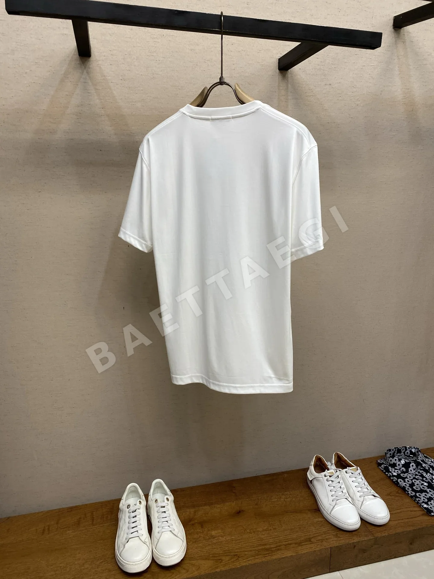 브루넬로쿠치넬리 남성 반팔 티셔츠 상세 이미지 2