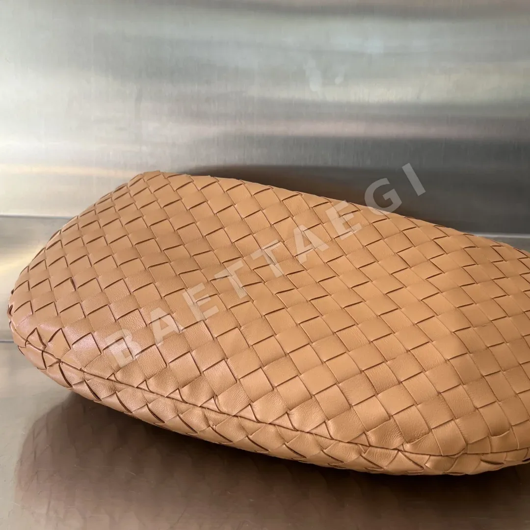 보테가베네타 조디 램스킨 라지 토트백 상세 이미지 4