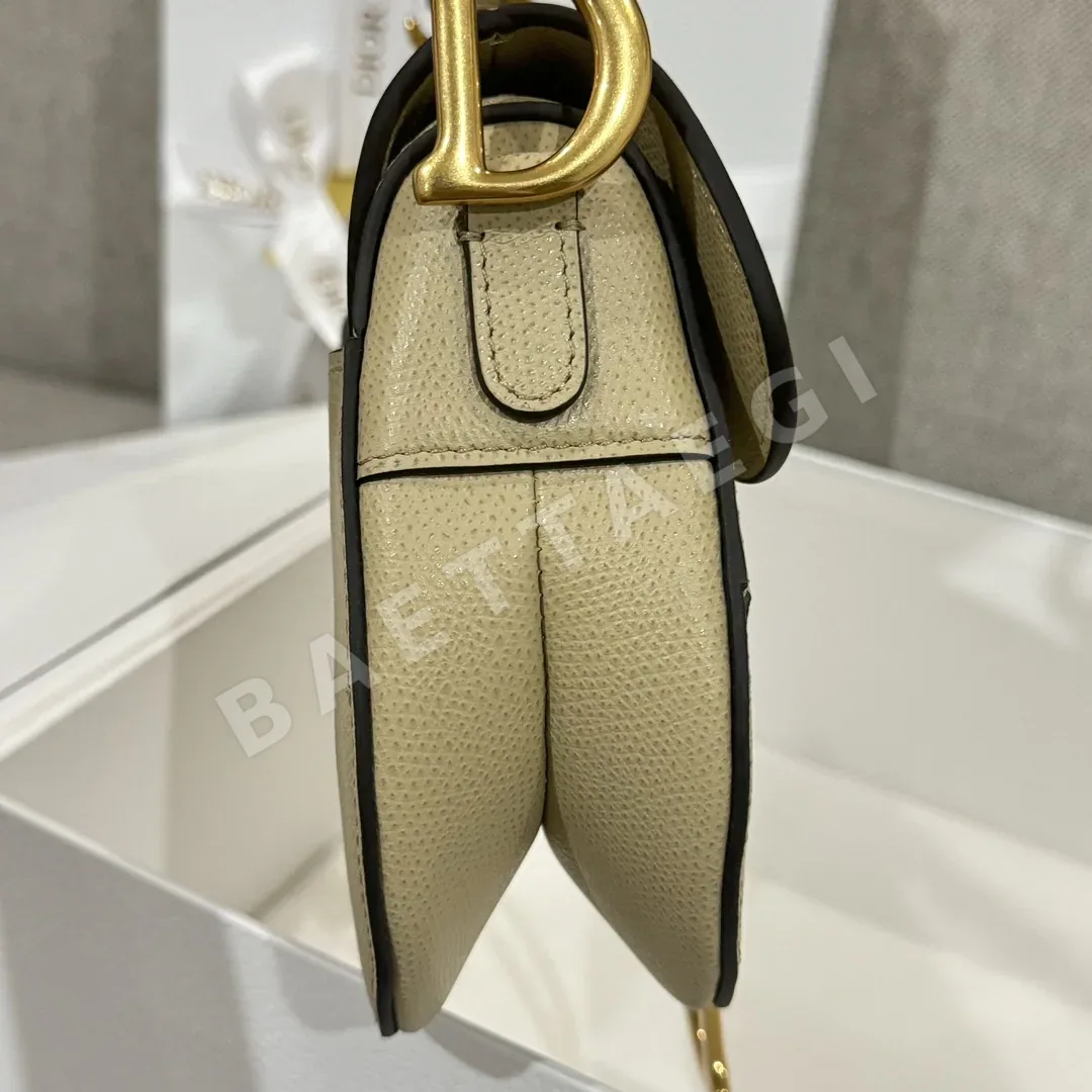 디올 가방 상세 이미지 8