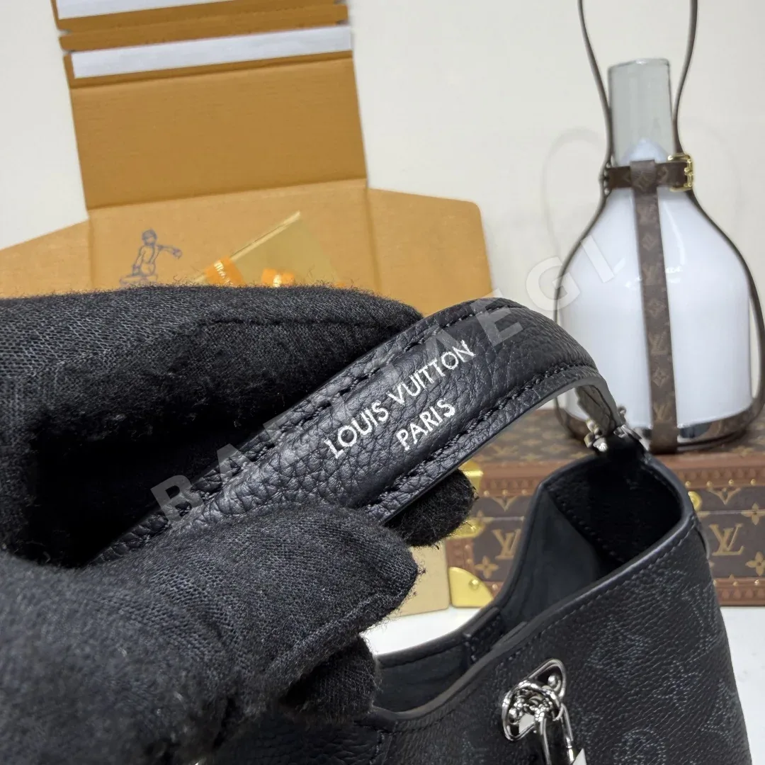 루이비통 마히나 모노그램 카프스킨 소형 핸드백 M27336 상세 이미지 9