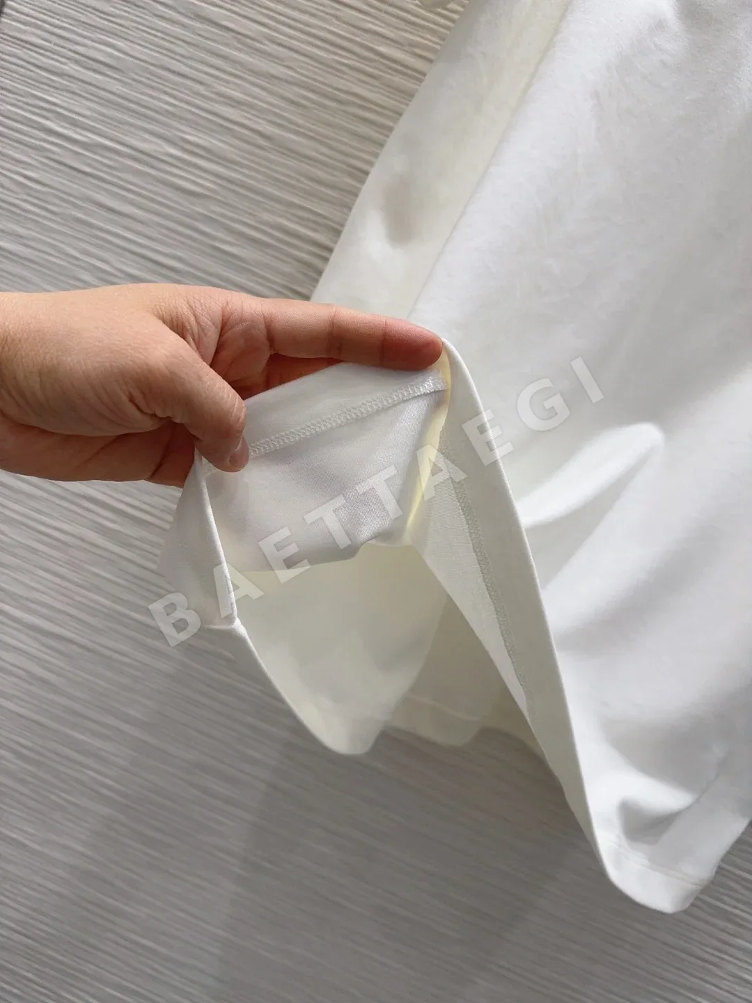 디올 CD로고 여성 반팔 티셔츠 상세 이미지 7