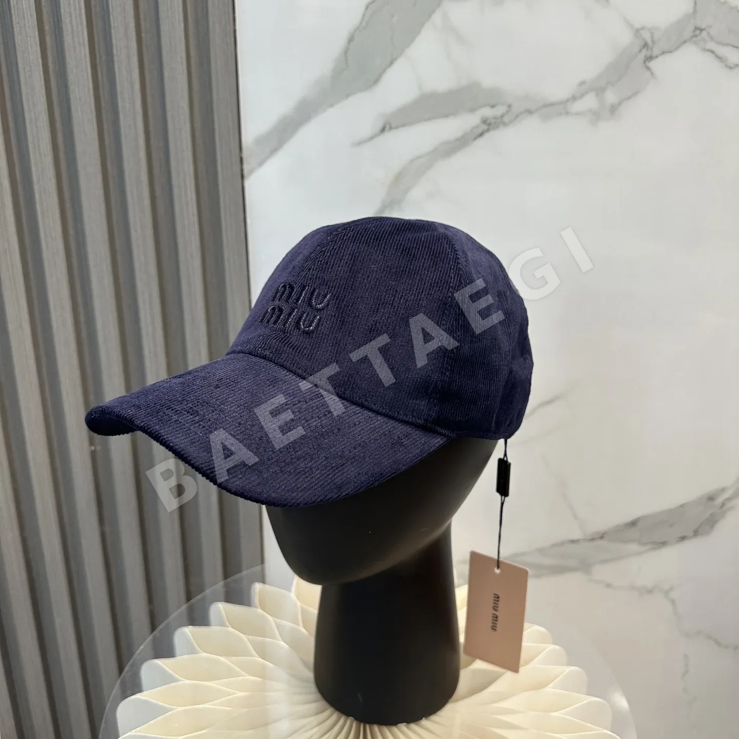 미우미우 코듀로이 베이스볼캡 185786