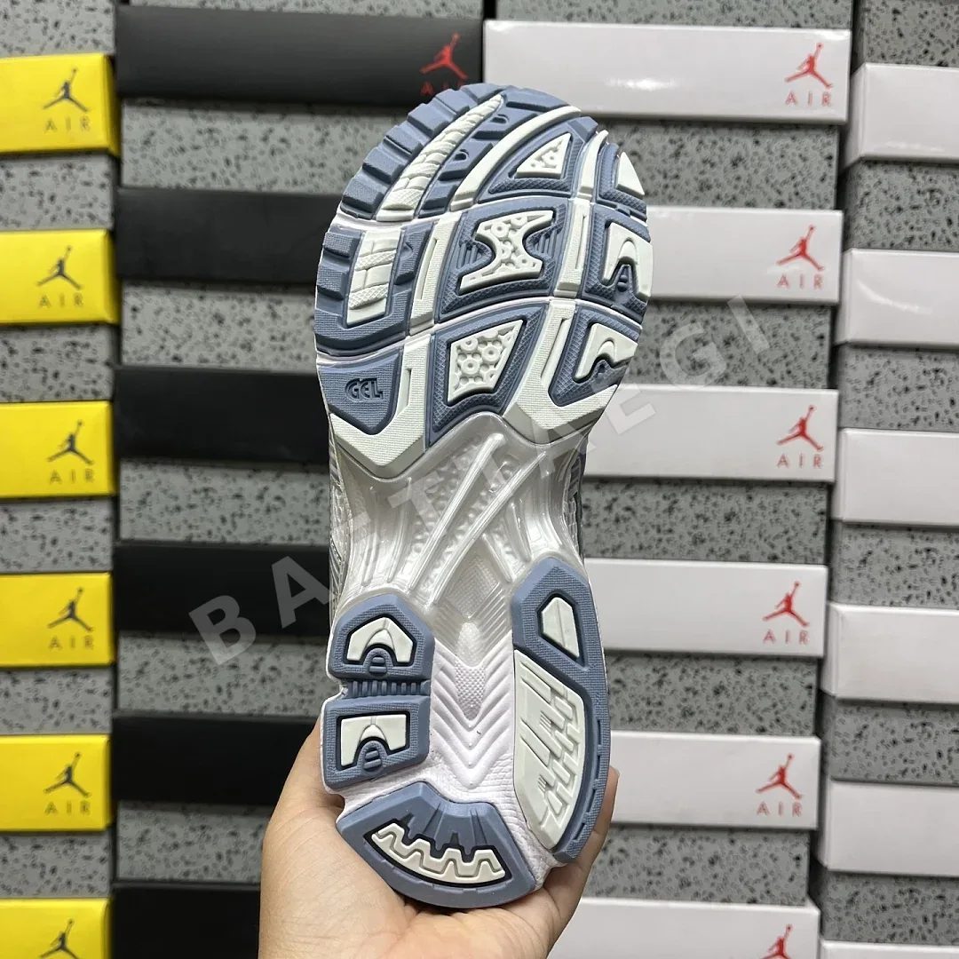 아식스 [LZ] 젤 카야노 14 1203A537-115 200609 Asics Gel-Kayano 14 White Light Navy 상세 이미지 5