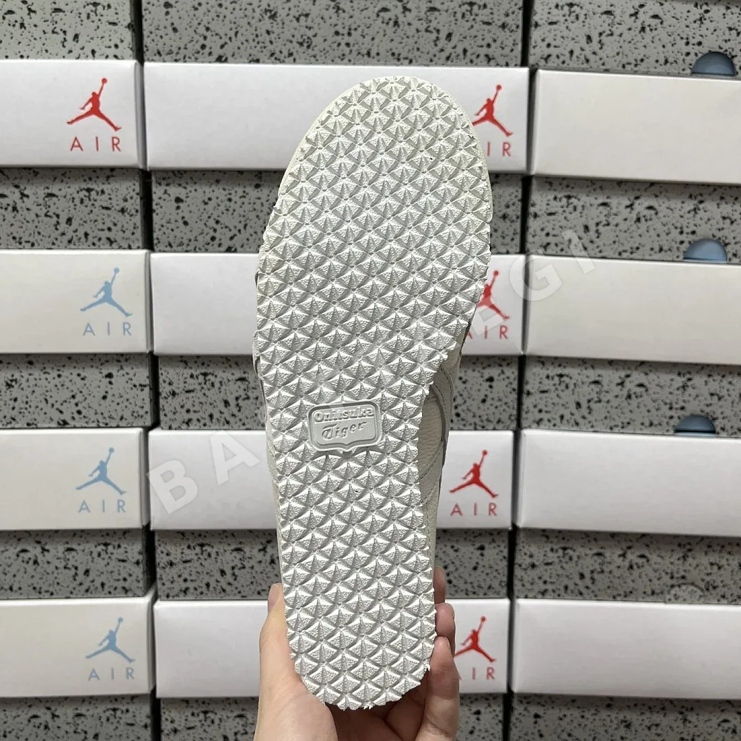 오니츠카타이거 [QC] 멕시코 66 1183A942-101 202294 Onitsuka Tiger Mexico 66 White Light 상세 이미지 7