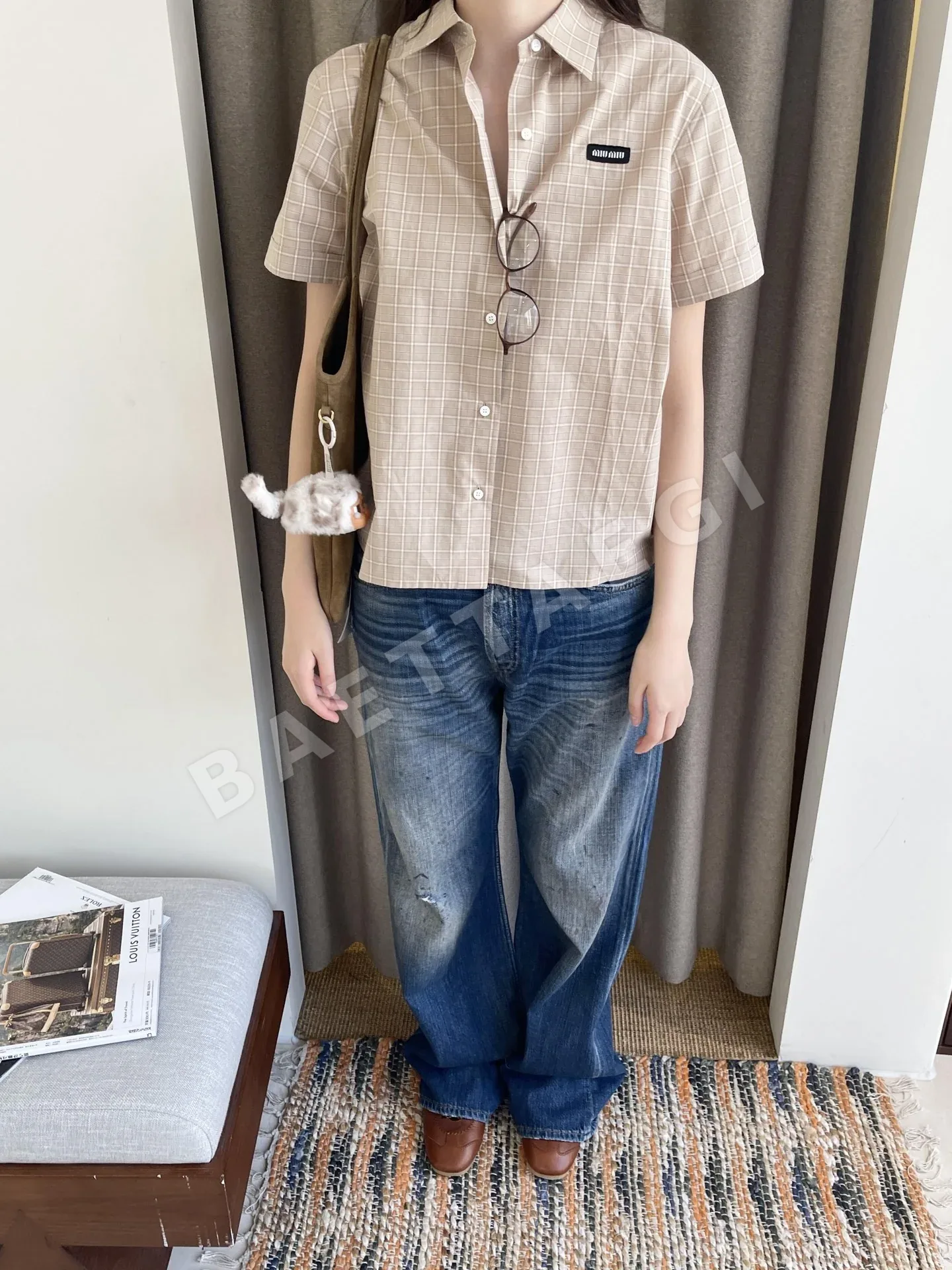 미우미우 카키 프레피 반팔 셔츠 상세 이미지 8