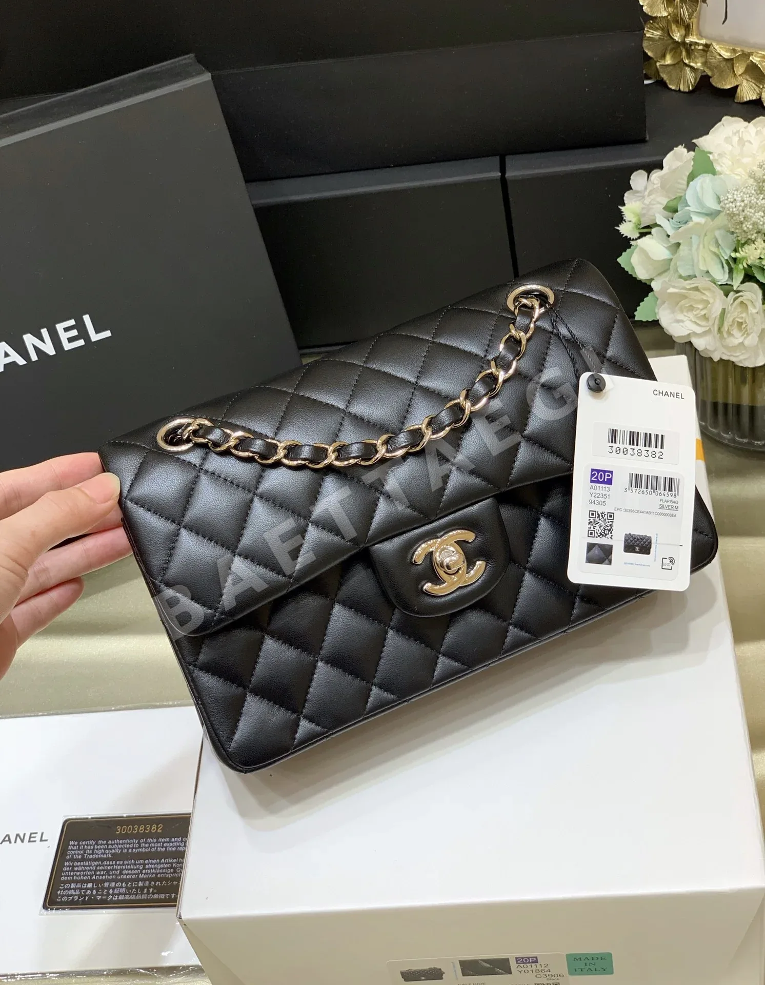 샤넬 클래식 플랩백 A01113 37245