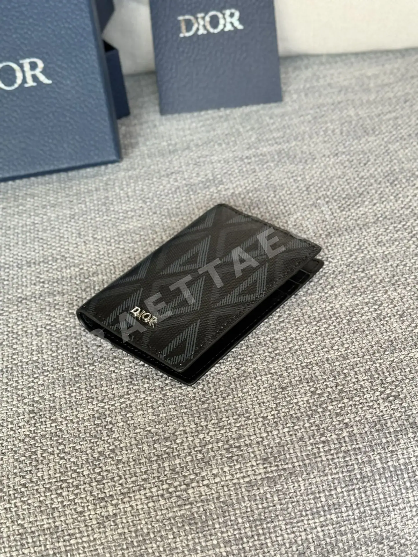 디올 CD 다이아몬드 패턴 세로형 지갑 상세 이미지 3
