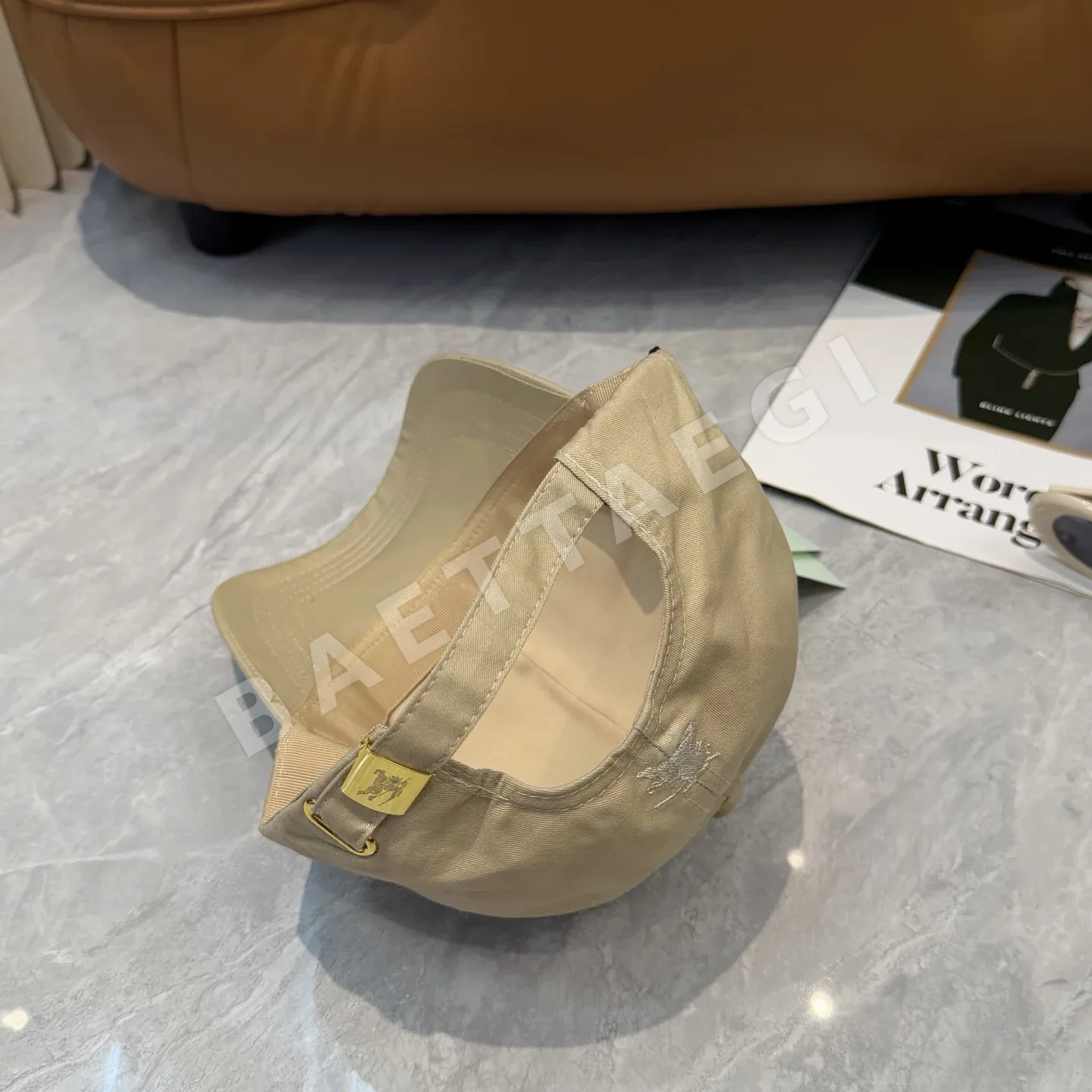 버버리 자수 베이스볼 캡 상세 이미지 3