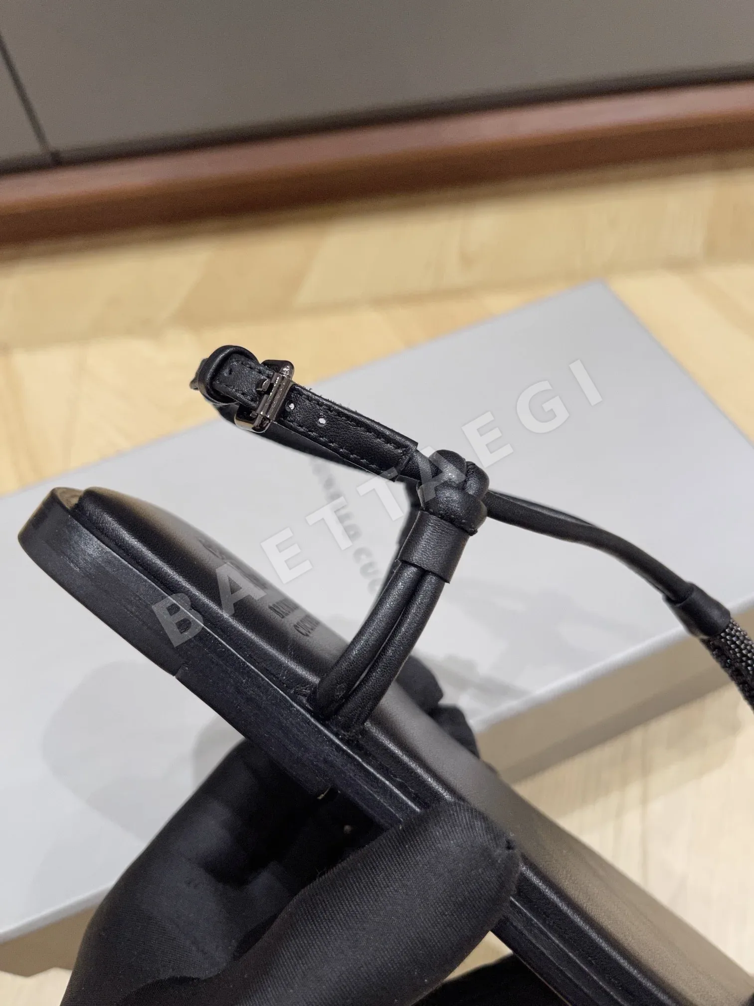 브루넬로쿠치넬리 신발 9733 상세 이미지 8