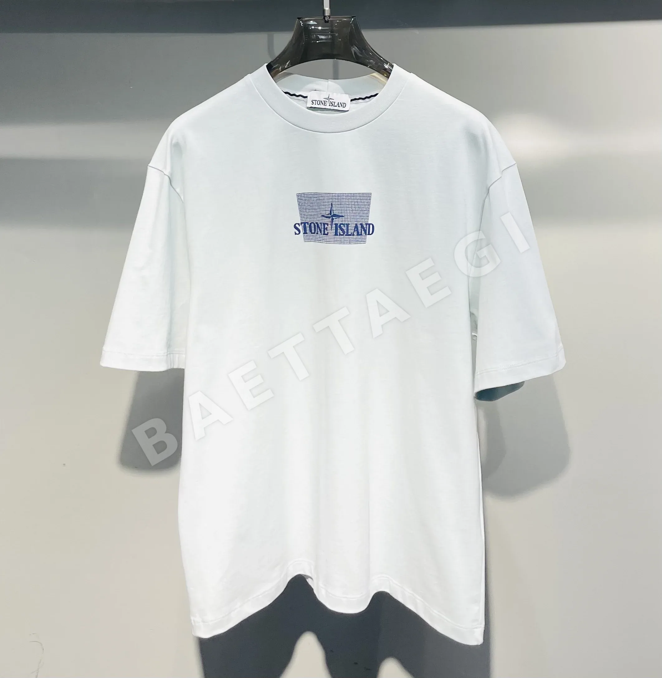 스톤아일랜드 컴퍼스 프린트 크루넥 반팔 티셔츠 상세 이미지 2