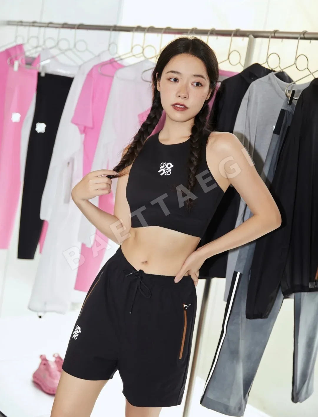 로에베 페이크 투피스 스포츠 요가 반바지 상세 이미지 3
