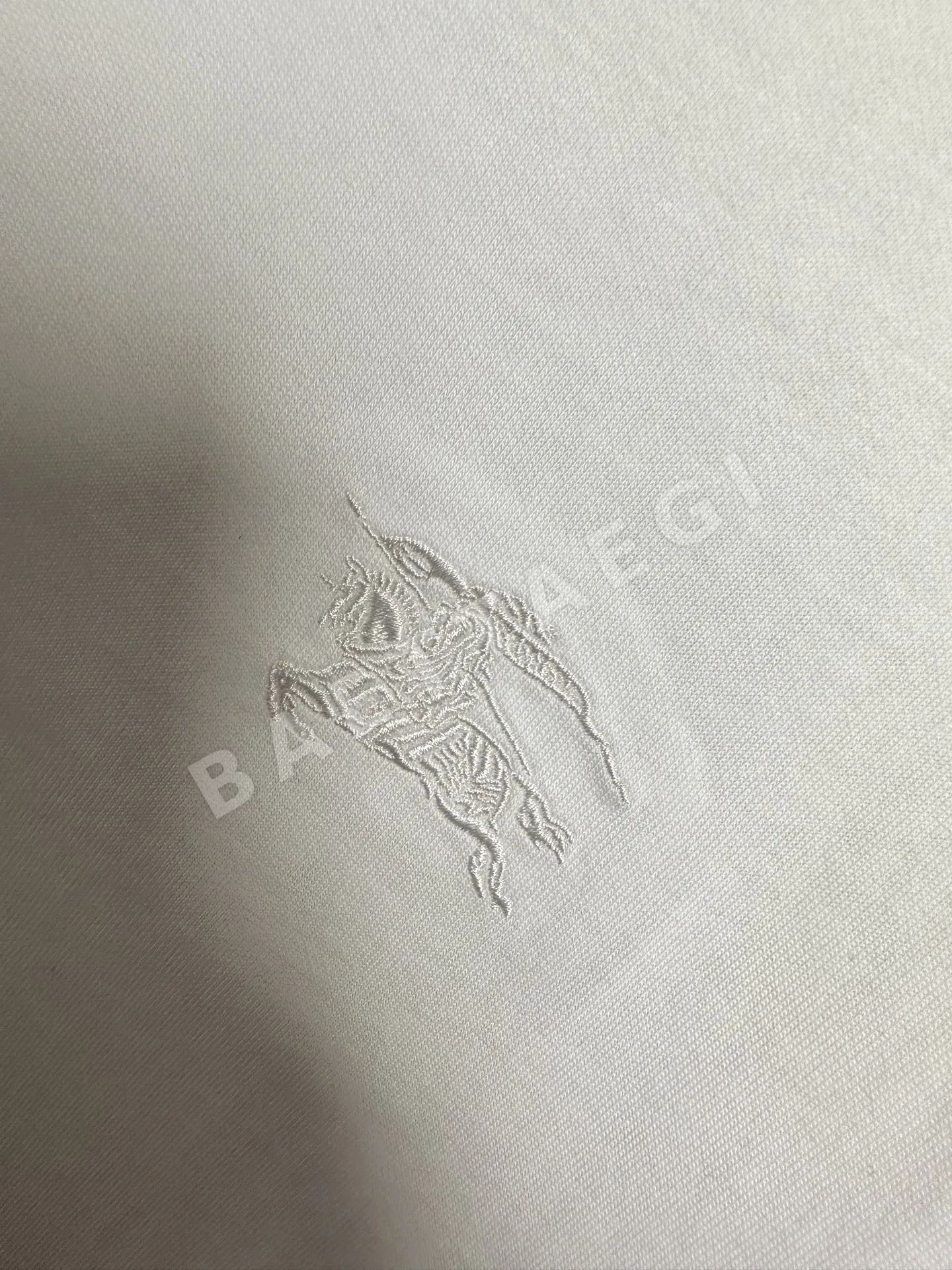 버버리 남성 화이트 반팔 티셔츠 상세 이미지 5