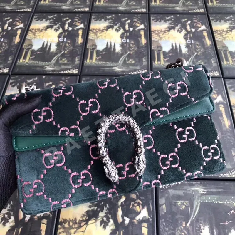 구찌 디오니소스 GG벨벳 숄더백 138355
