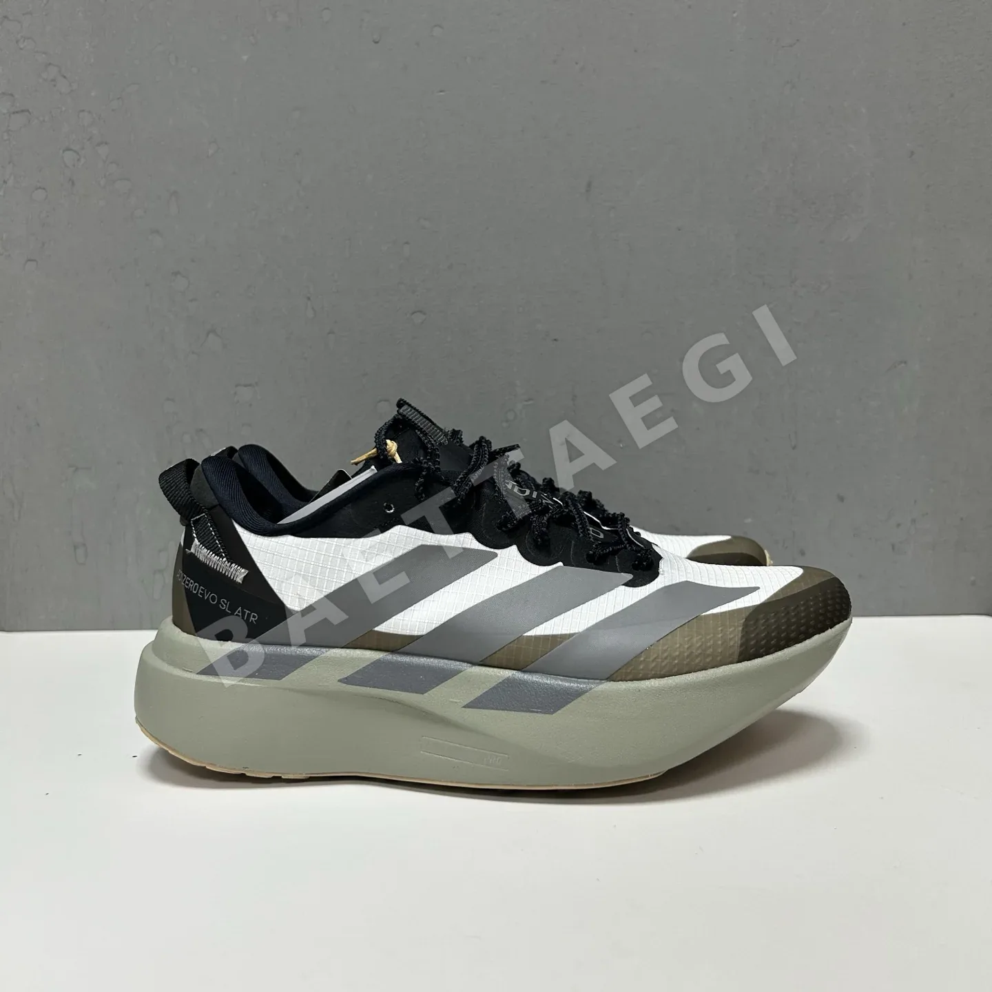 아디다스 신발 157705 Adidas Sneakers