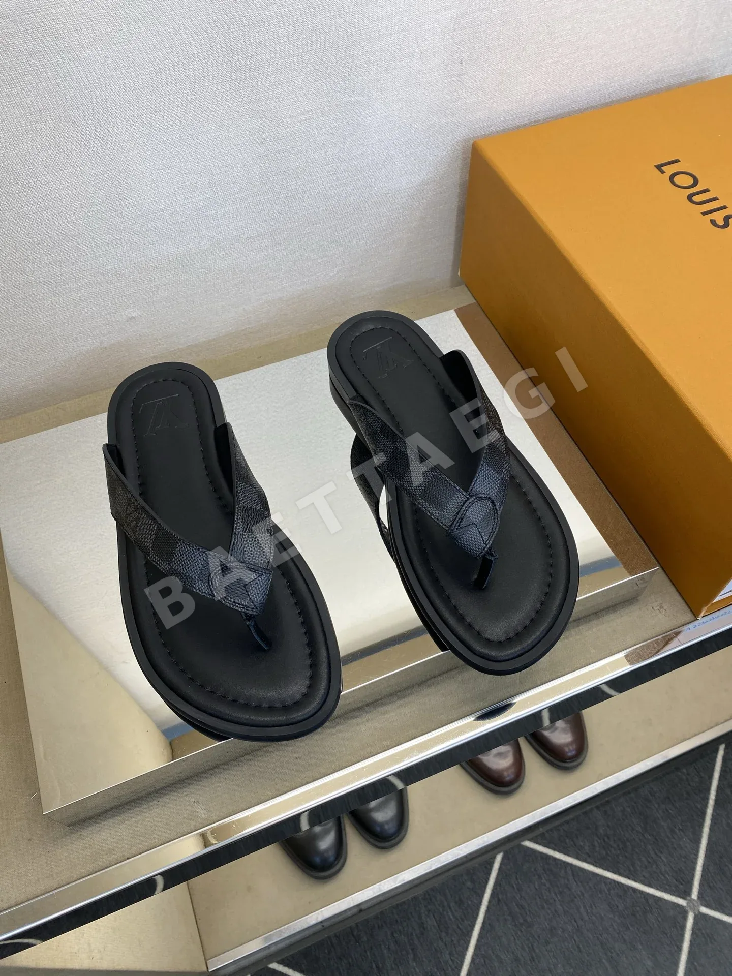 루이비통 LV 선셋 레이스 샌들 154435