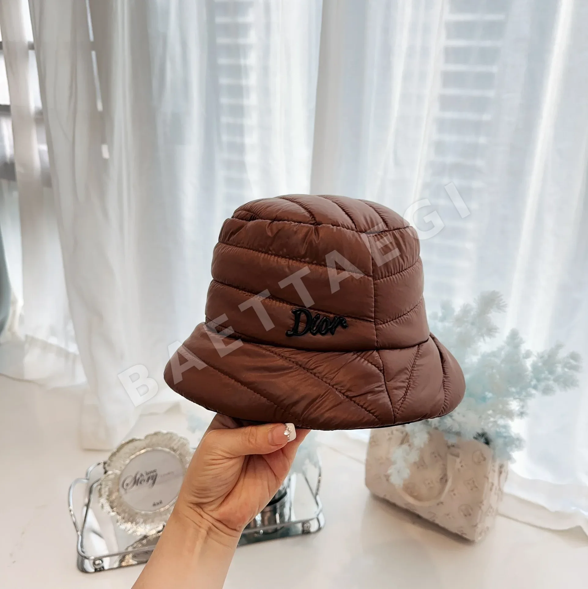 디올 다운 충전 피셔맨스 햇 상세 이미지 5