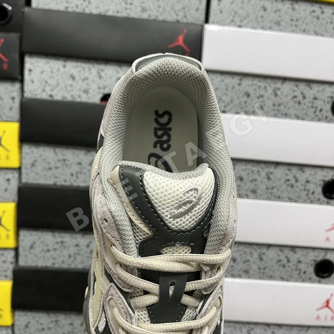 아식스 [RT] 젤 NYC 1201A789-103 200365 Asics Gel-NYC Oyster Grey 상세 이미지 10