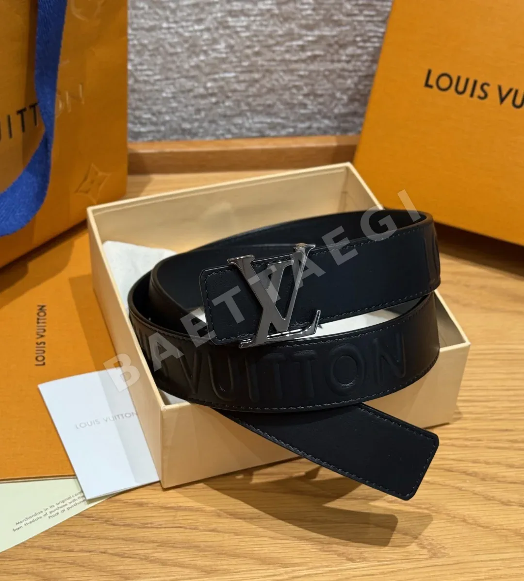 루이비통 LV커넥트 40mm 리버서블 벨트 173630