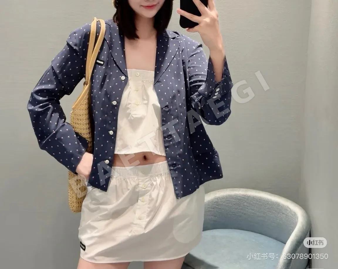 미우미우 도트 카라 실크 여성 자켓 156431